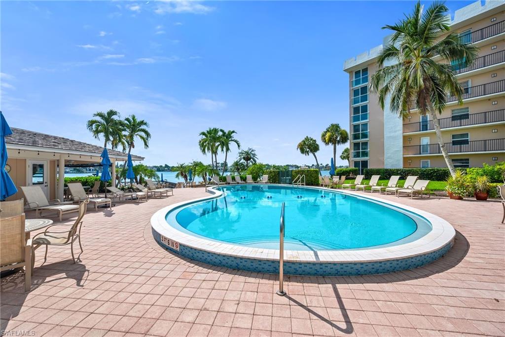 3500 Gulf Shore BLVD N 104