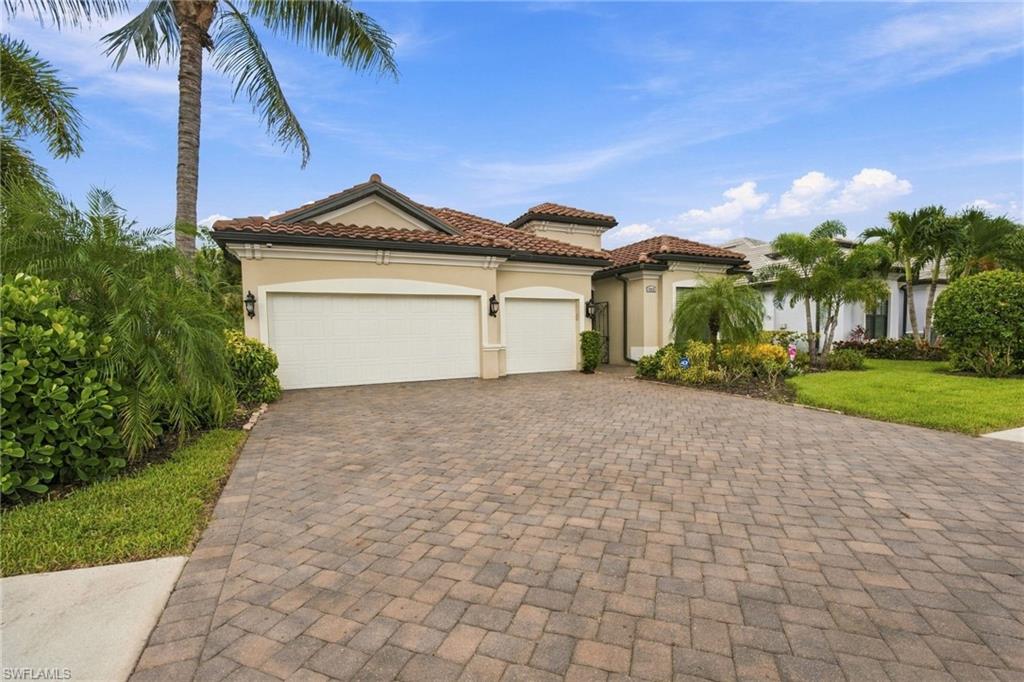 2324 Grenadines WAY