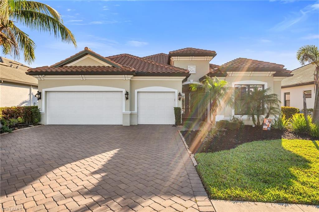 2324 Grenadines WAY