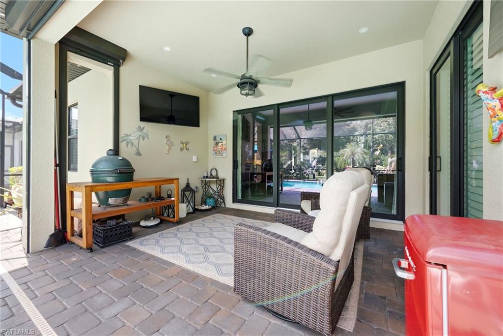 2324 Grenadines WAY