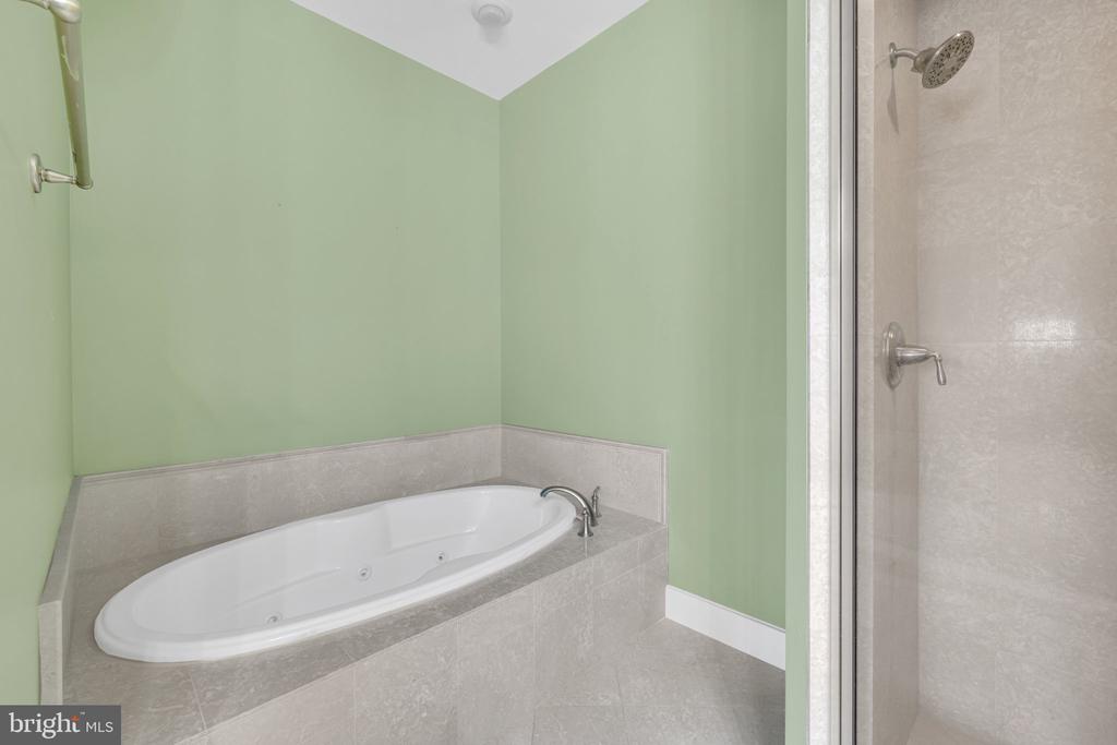 301 14TH STREET Unit: 405