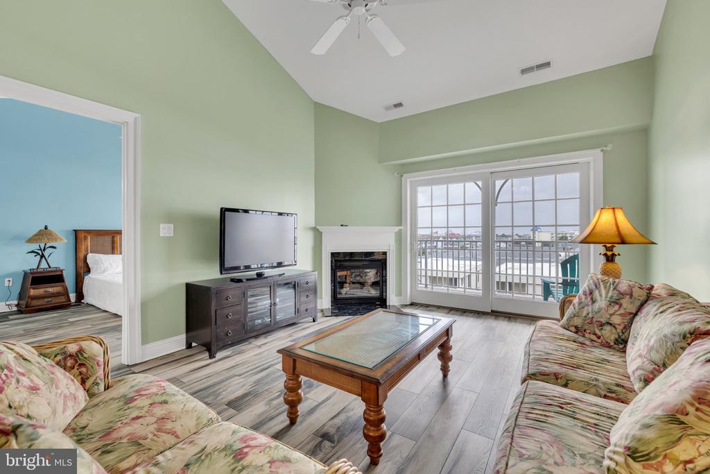301 14TH STREET Unit: 405