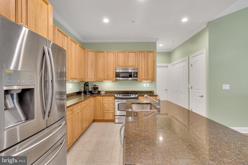 301 14TH STREET Unit: 405