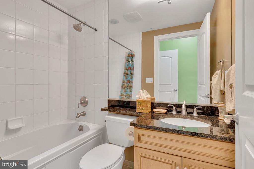 301 14TH STREET Unit: 405