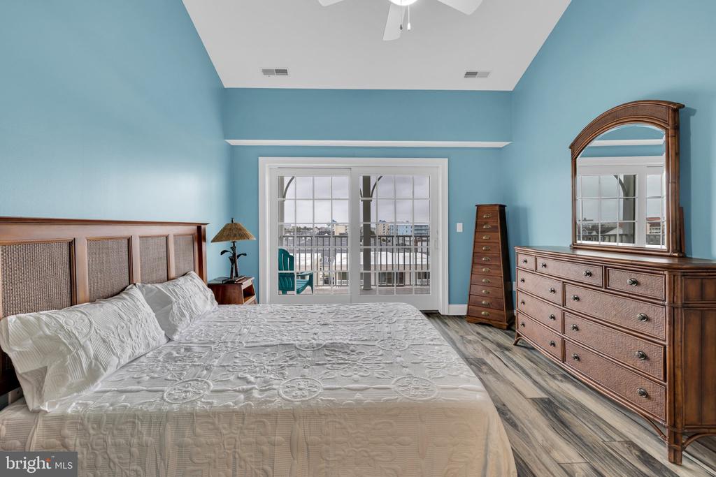301 14TH STREET Unit: 405