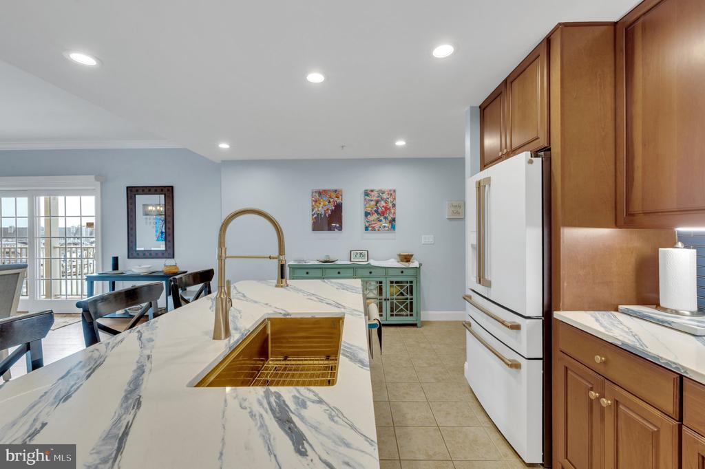 301 14TH STREET Unit: 301