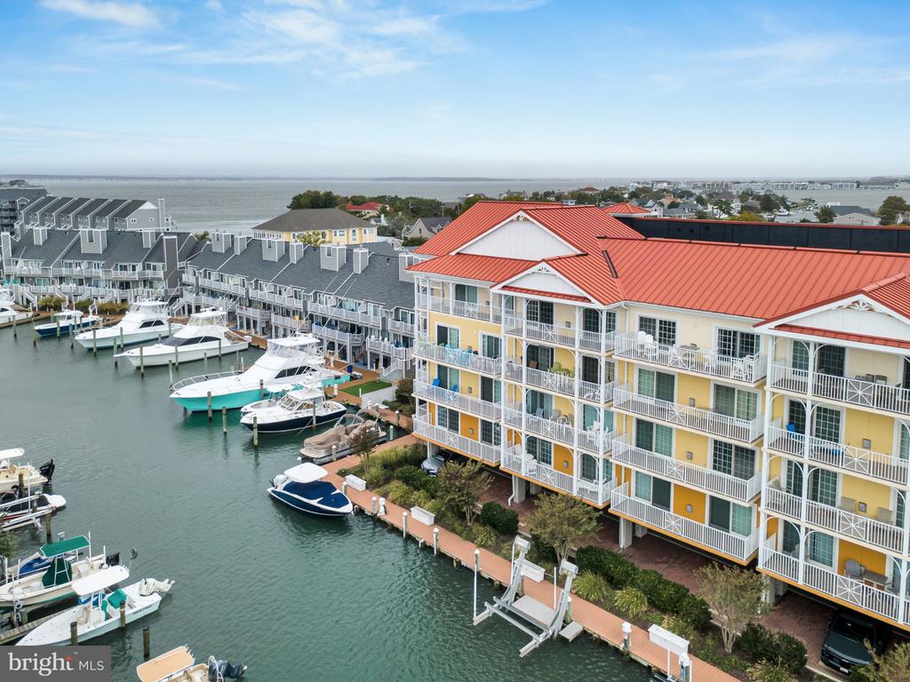 301 14TH STREET Unit: 301