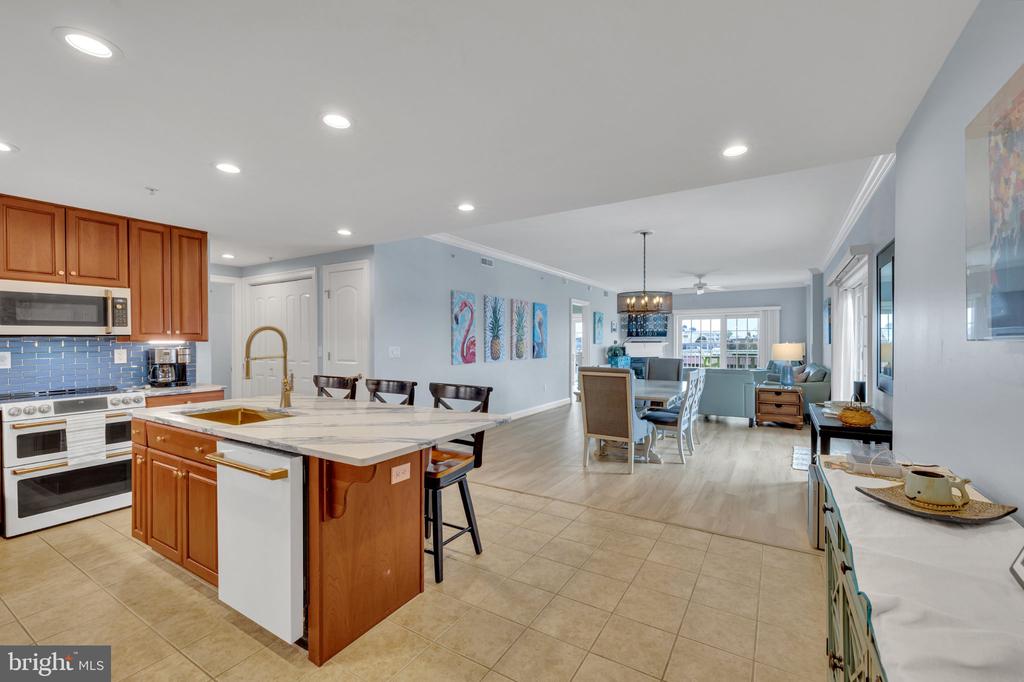 301 14TH STREET Unit: 301