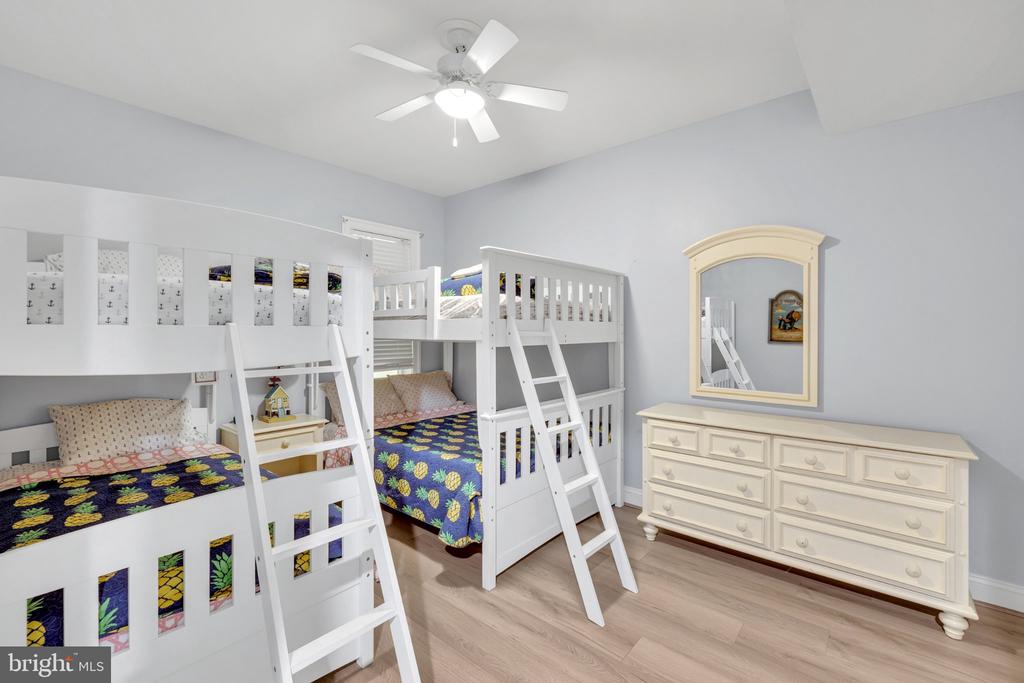 301 14TH STREET Unit: 301