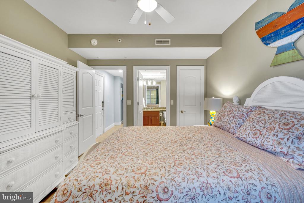 301 14TH STREET Unit: 301