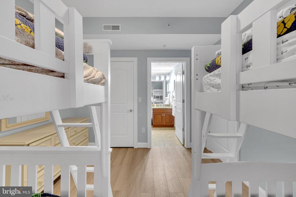 301 14TH STREET Unit: 301