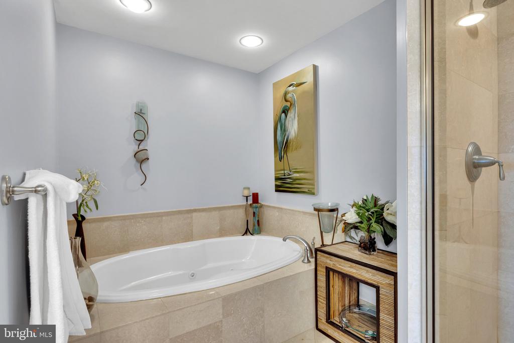 301 14TH STREET Unit: 301