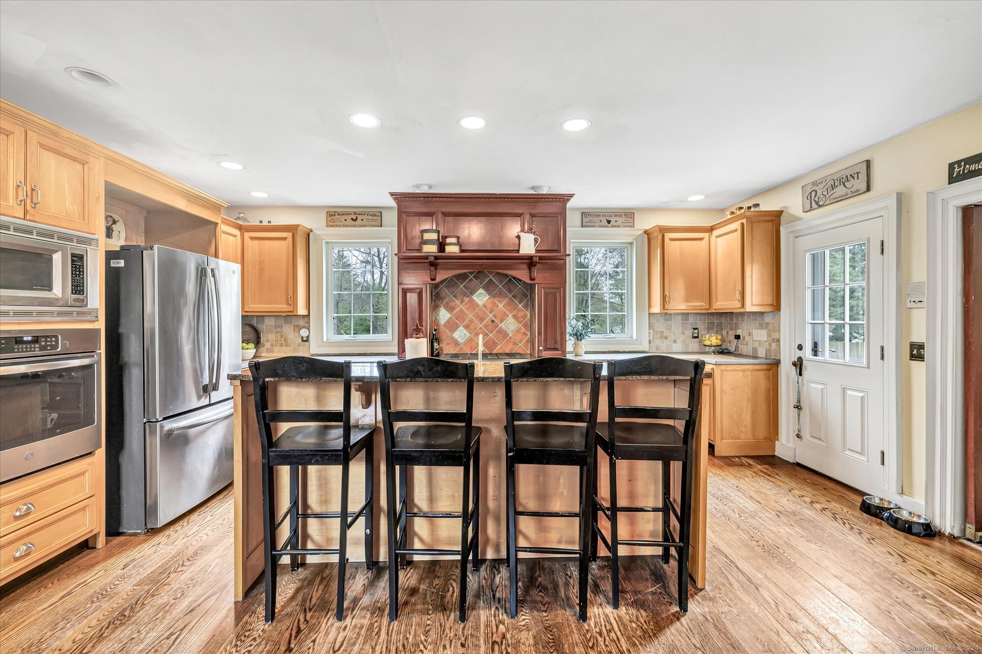 310 Cutlers Farm Road