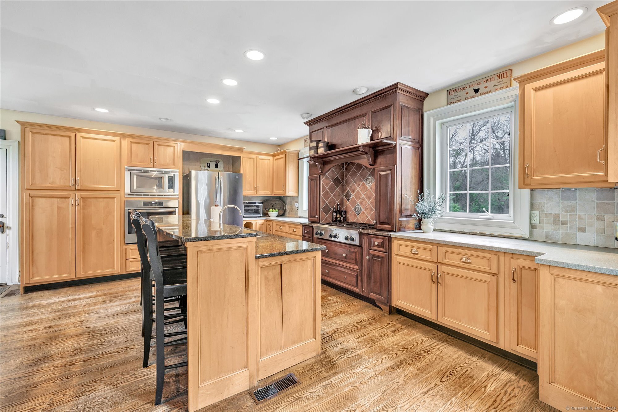 310 Cutlers Farm Road