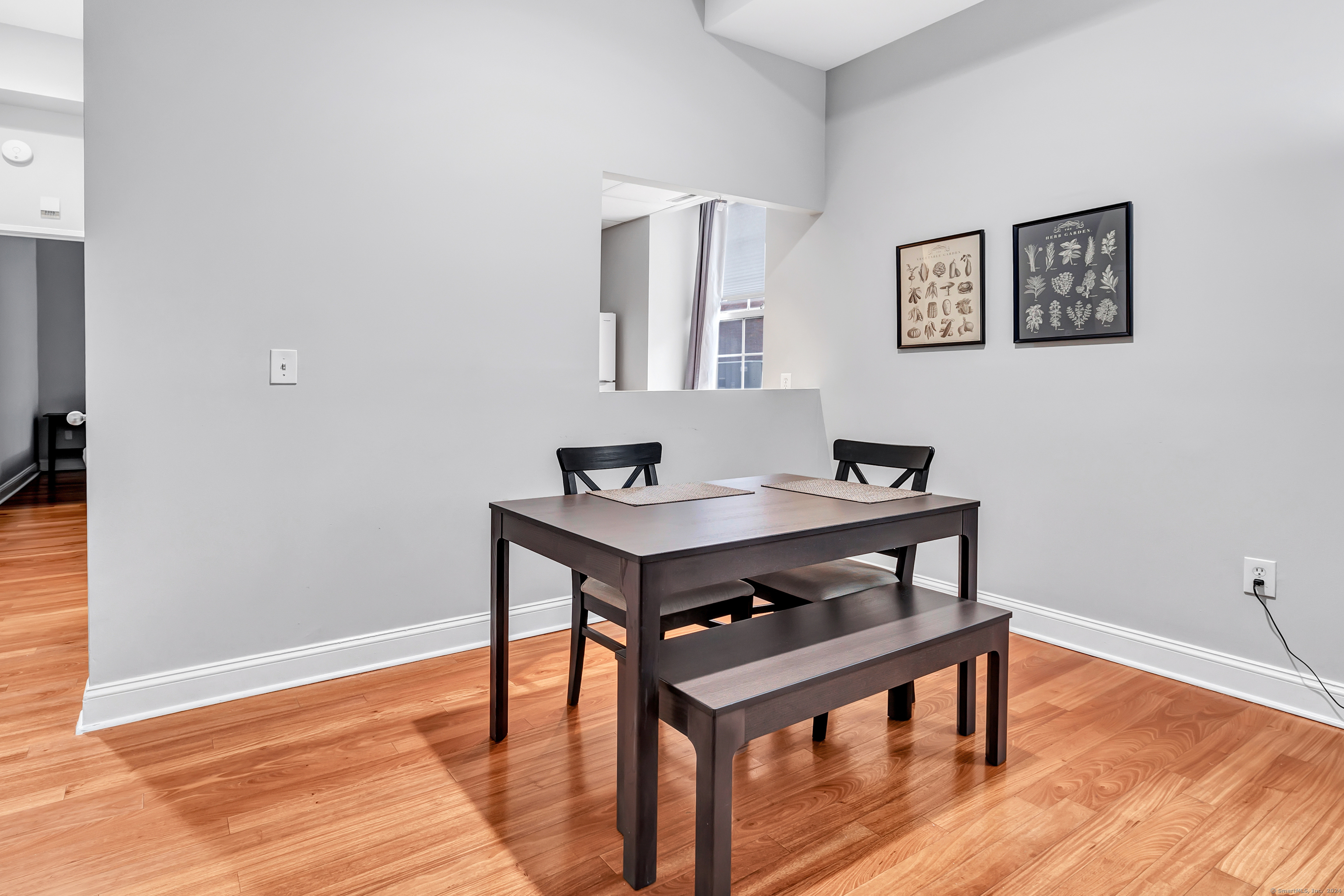 196 Crown Street 2C/205