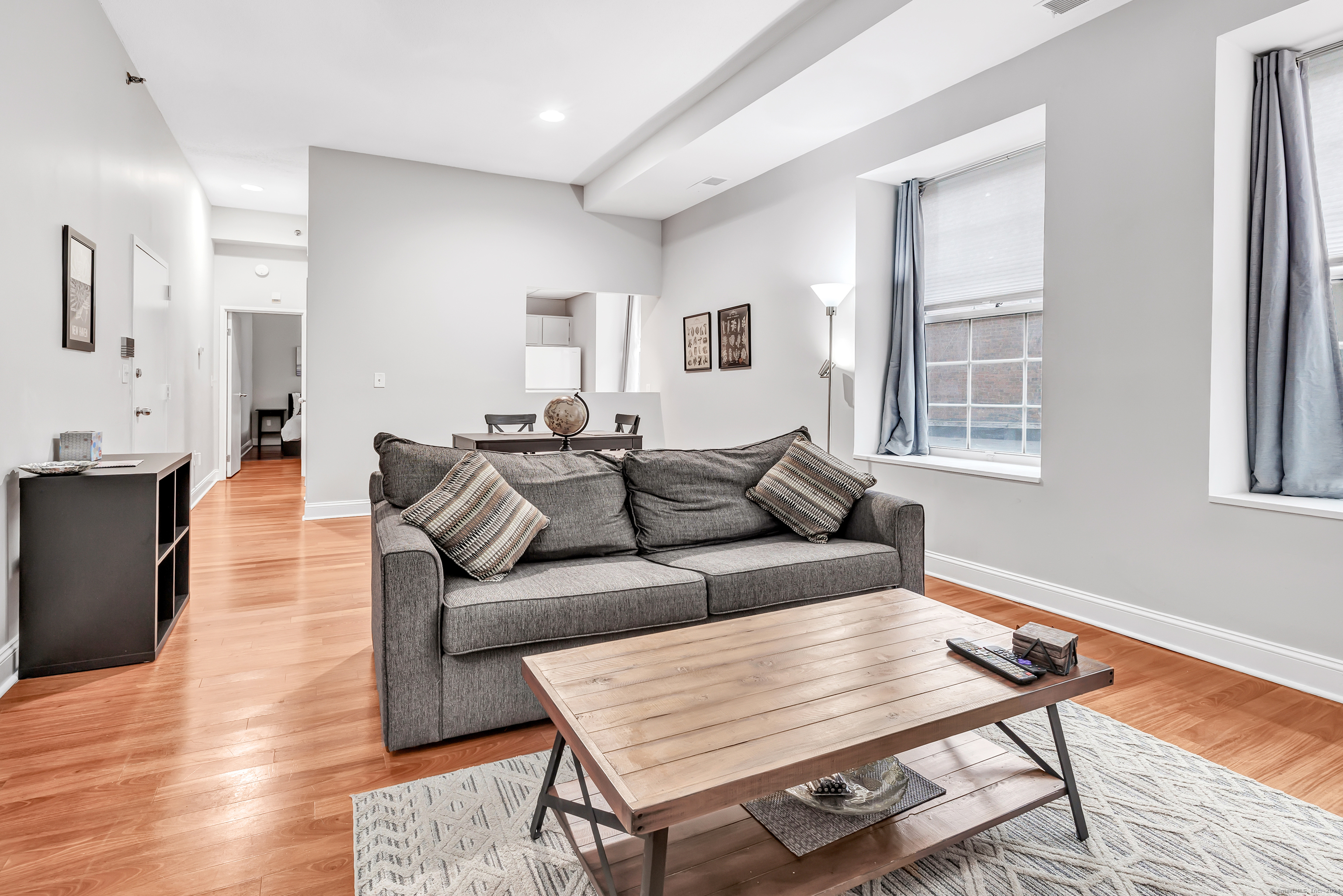 196 Crown Street 2C/205