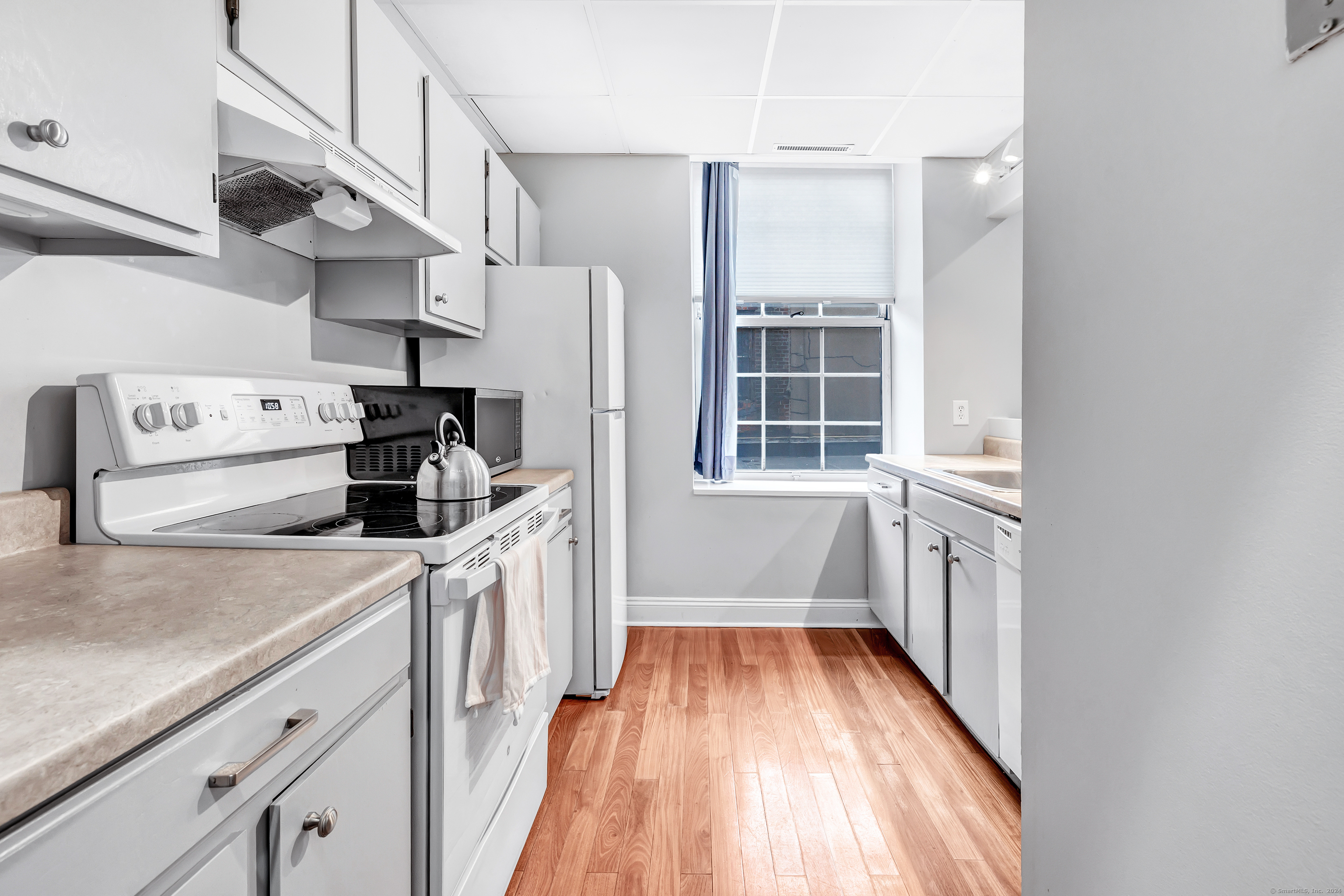196 Crown Street 2C/205