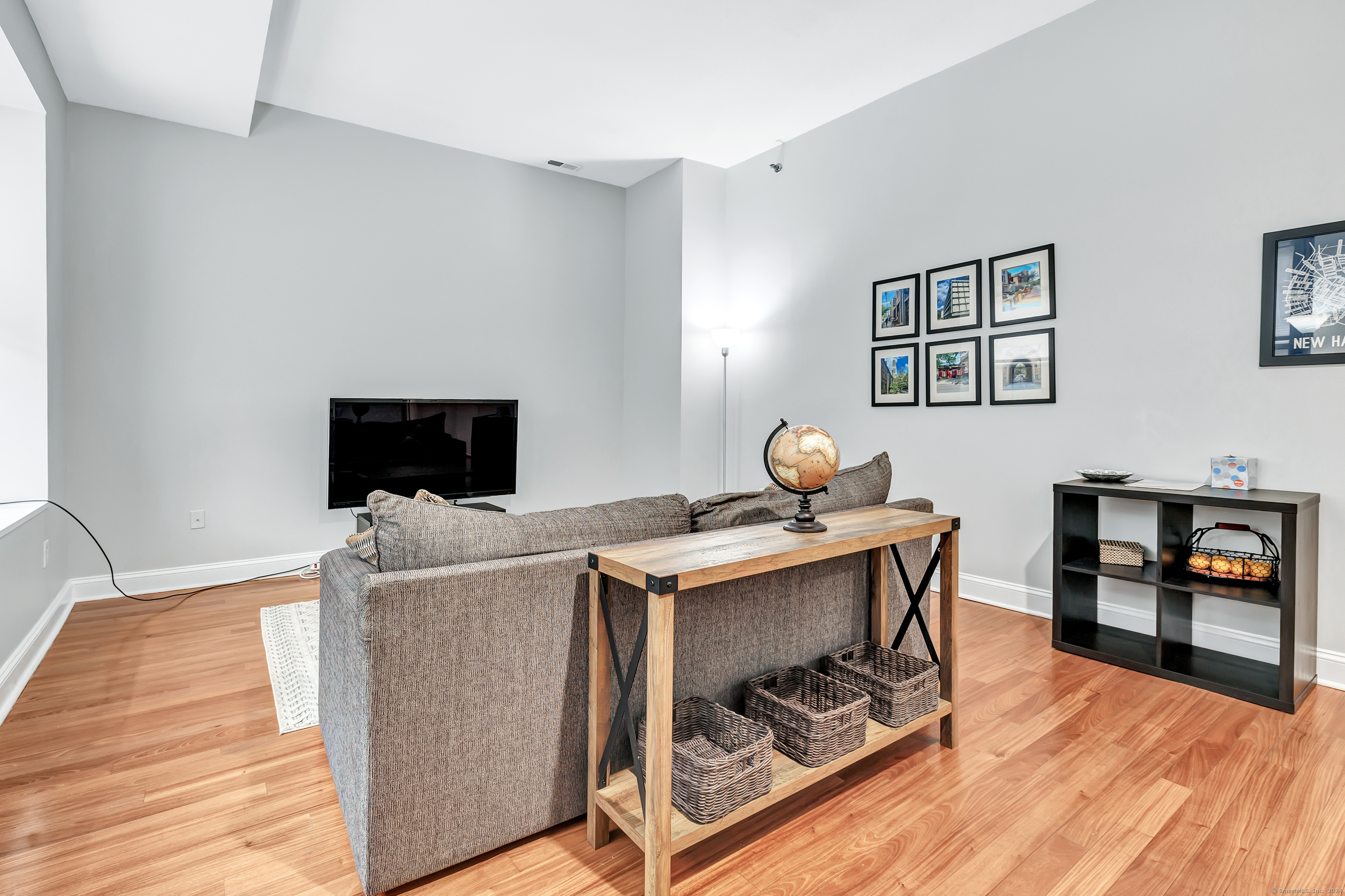 196 Crown Street 2C/205