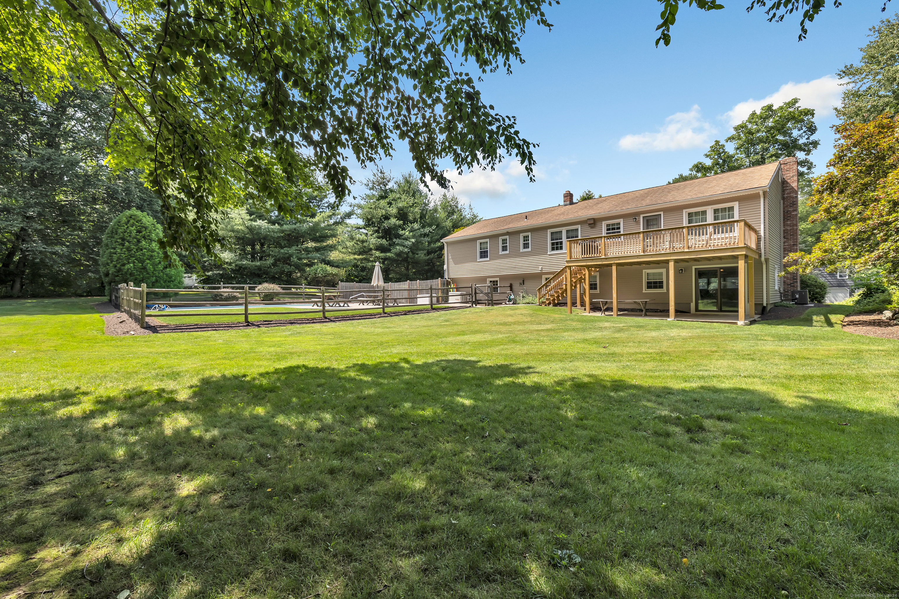 128 Woodlawn Road
