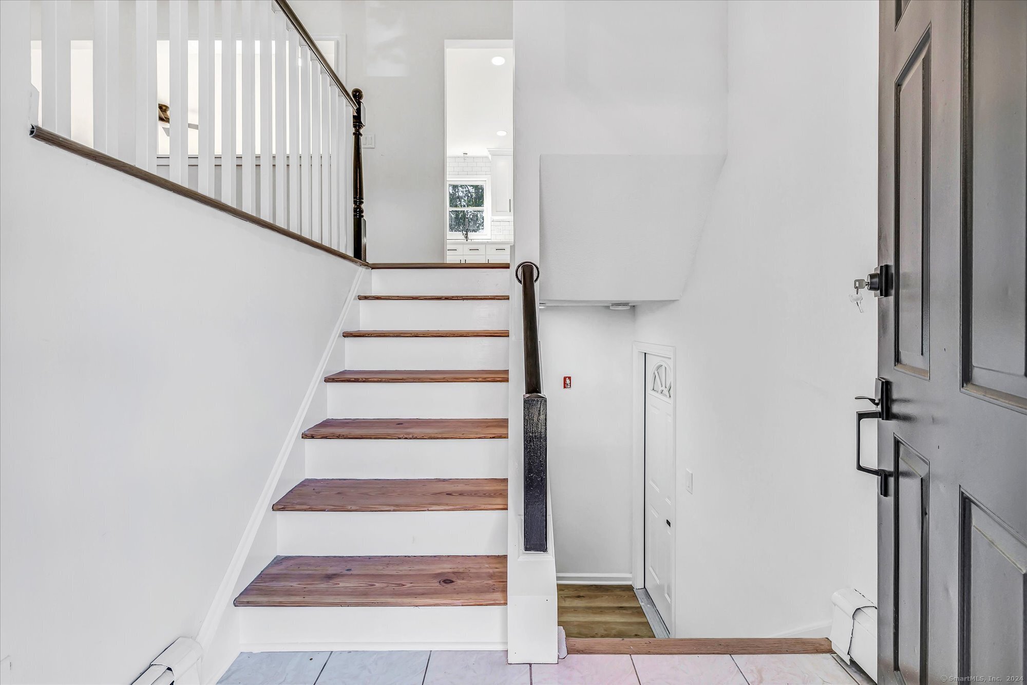 25 Los Angeles Avenue