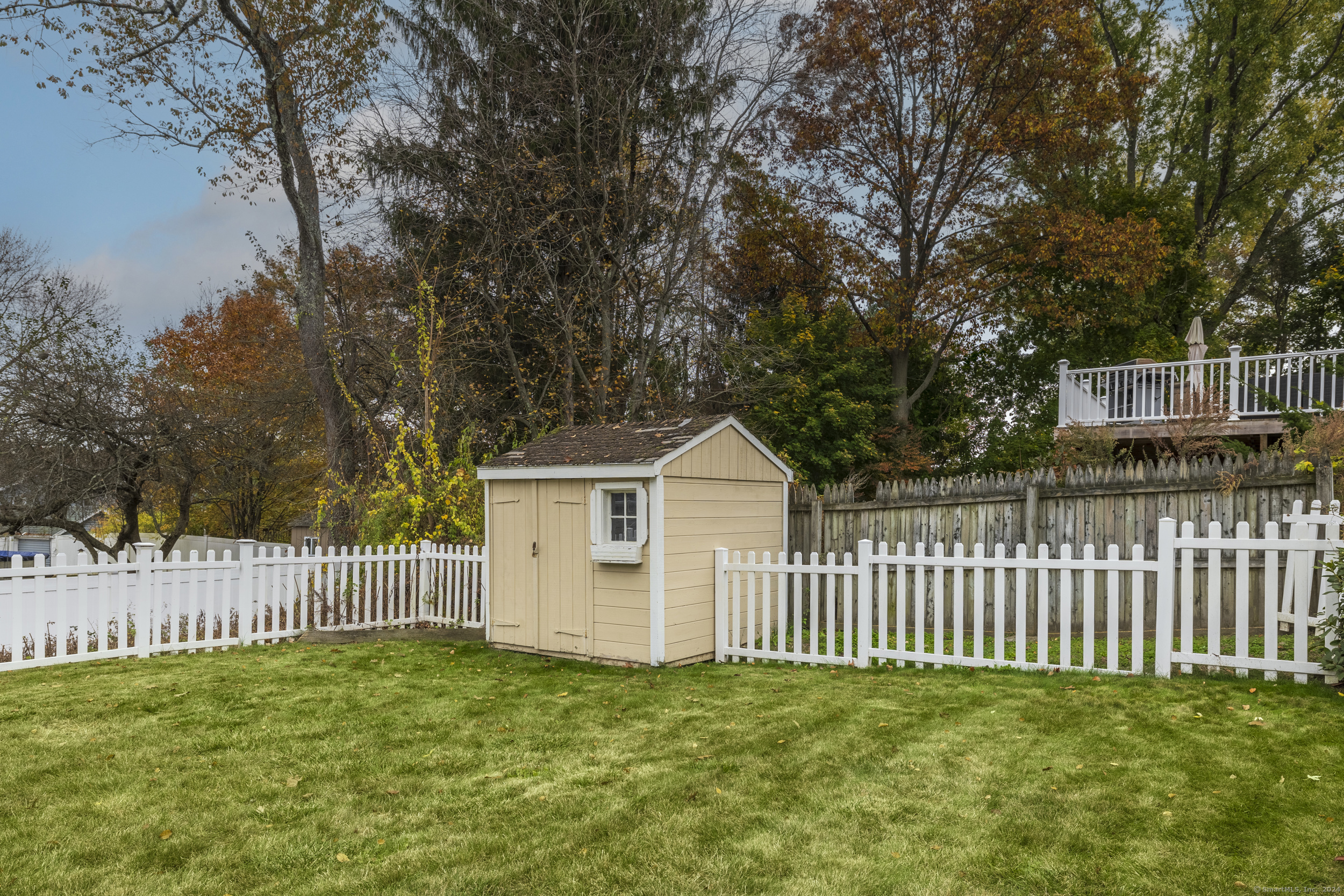 20 Fairchild Road