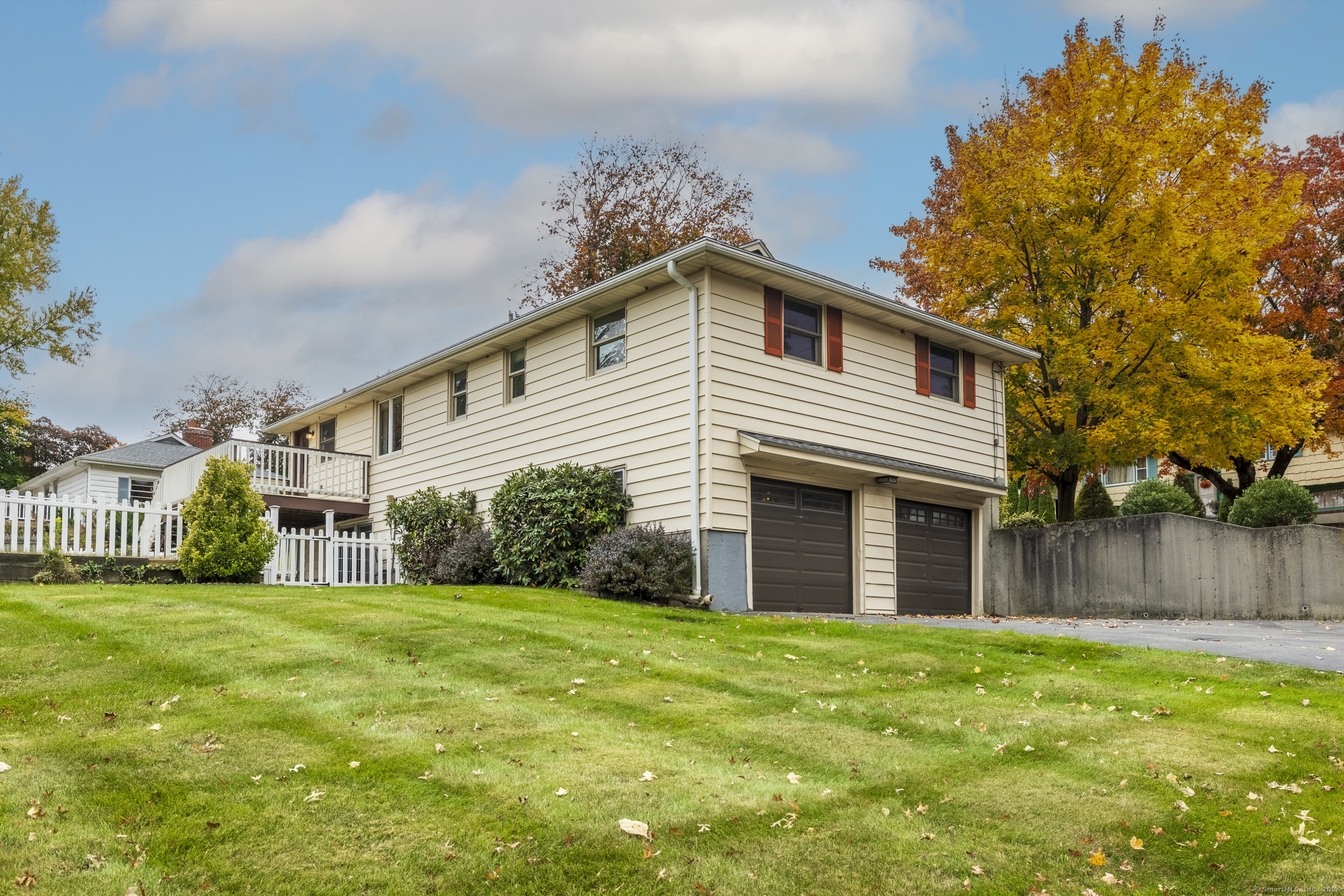 20 Fairchild Road