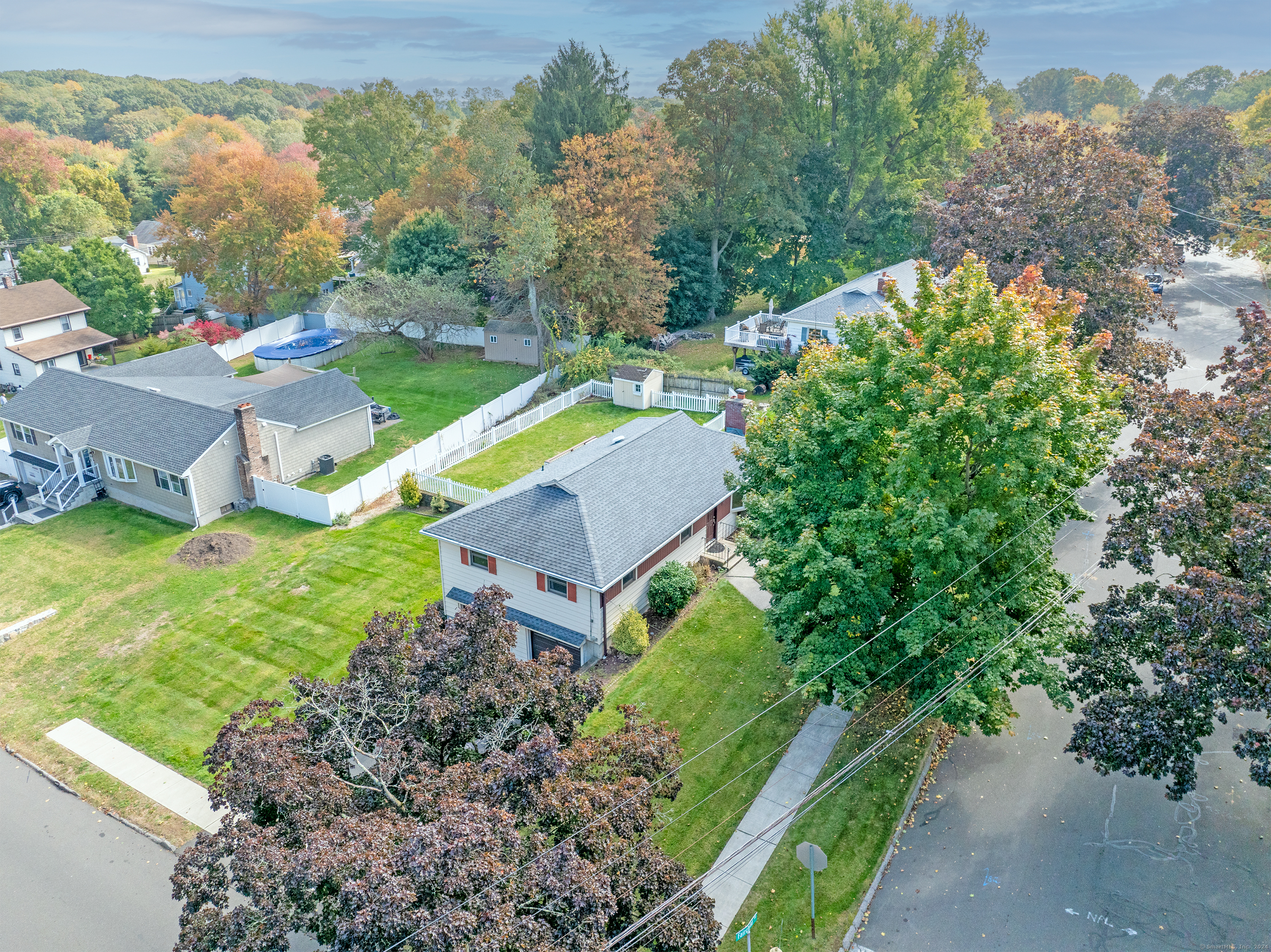20 Fairchild Road