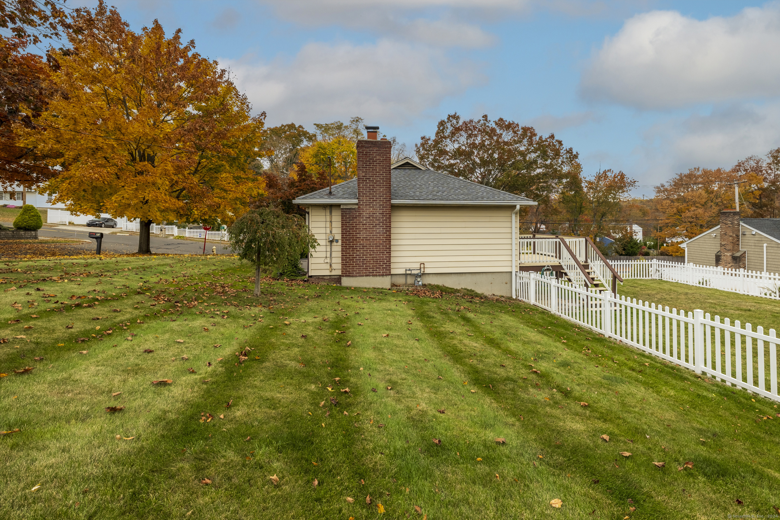 20 Fairchild Road
