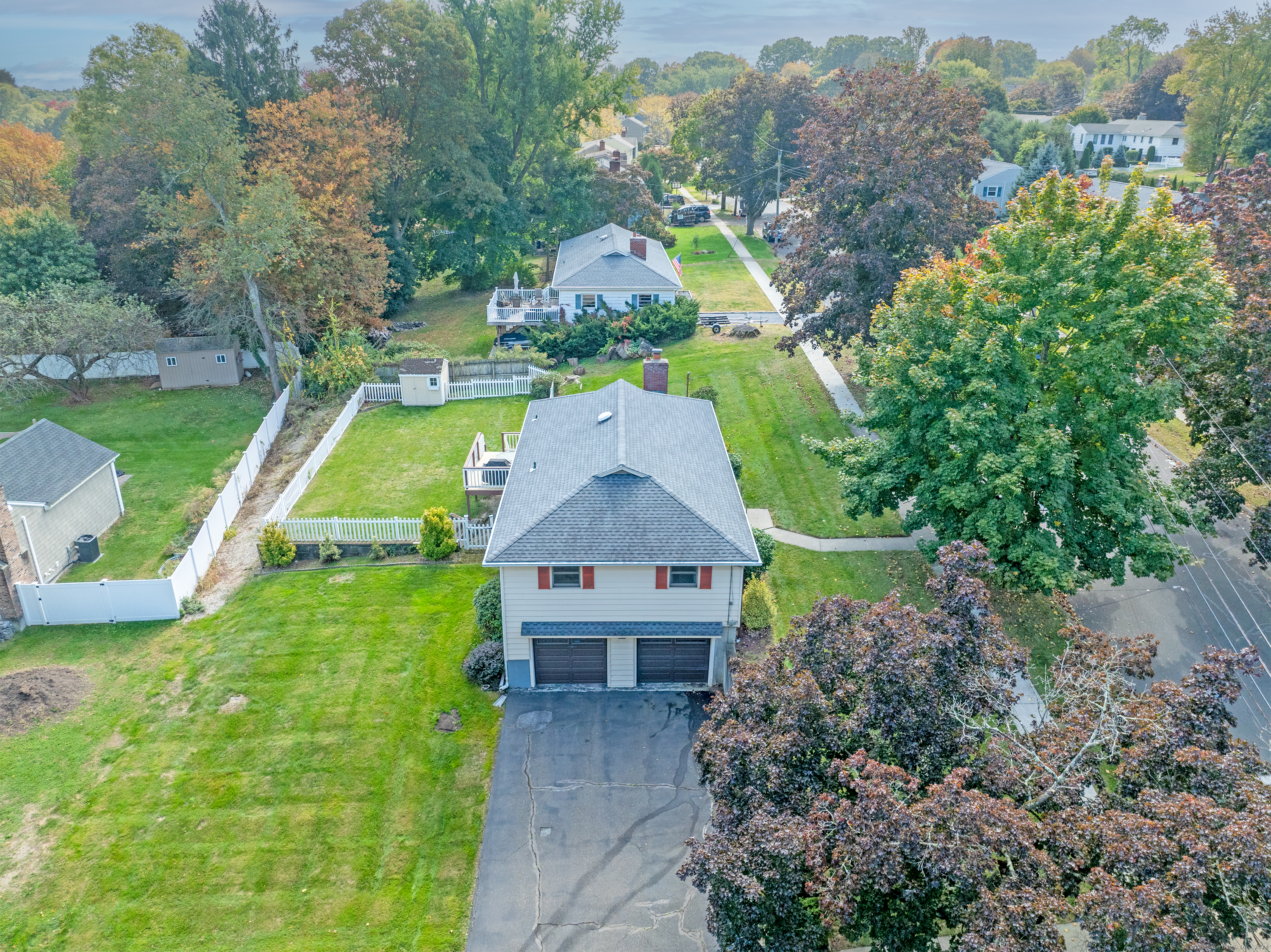 20 Fairchild Road