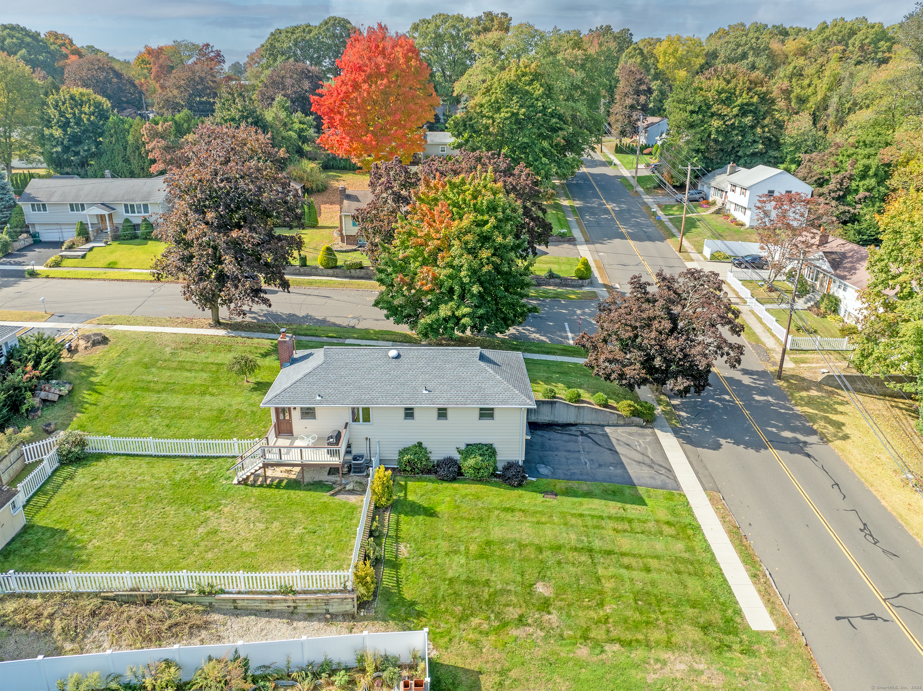 20 Fairchild Road