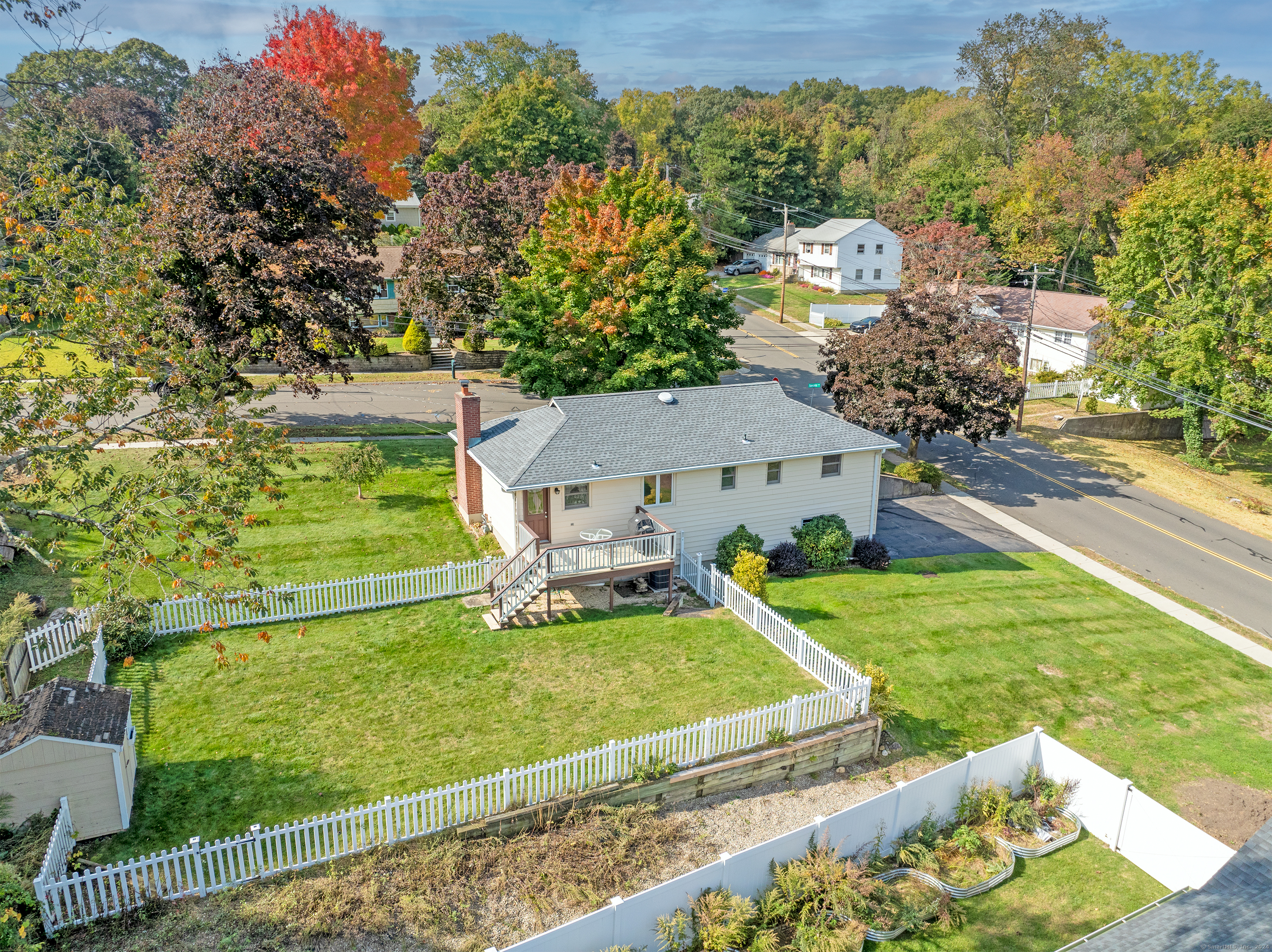 20 Fairchild Road