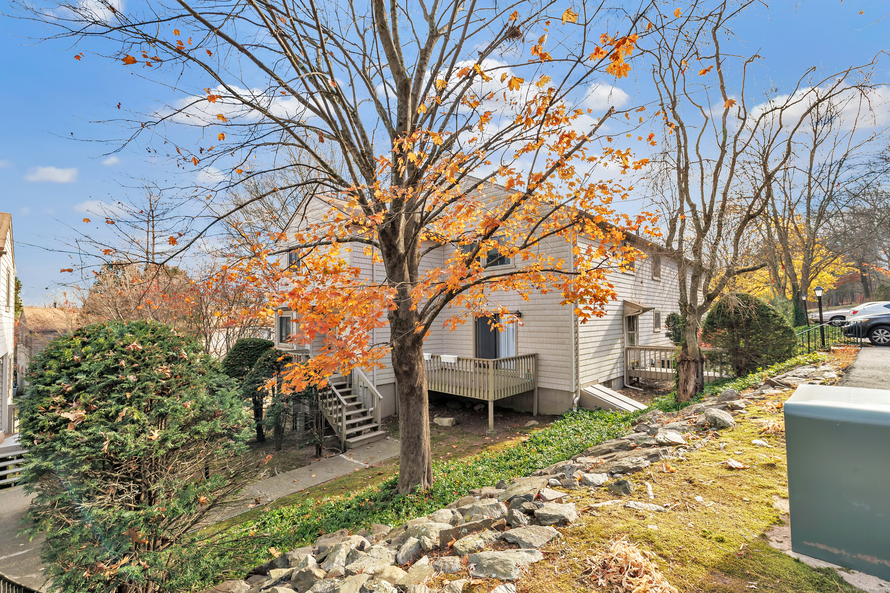 4 Meeting House Road A