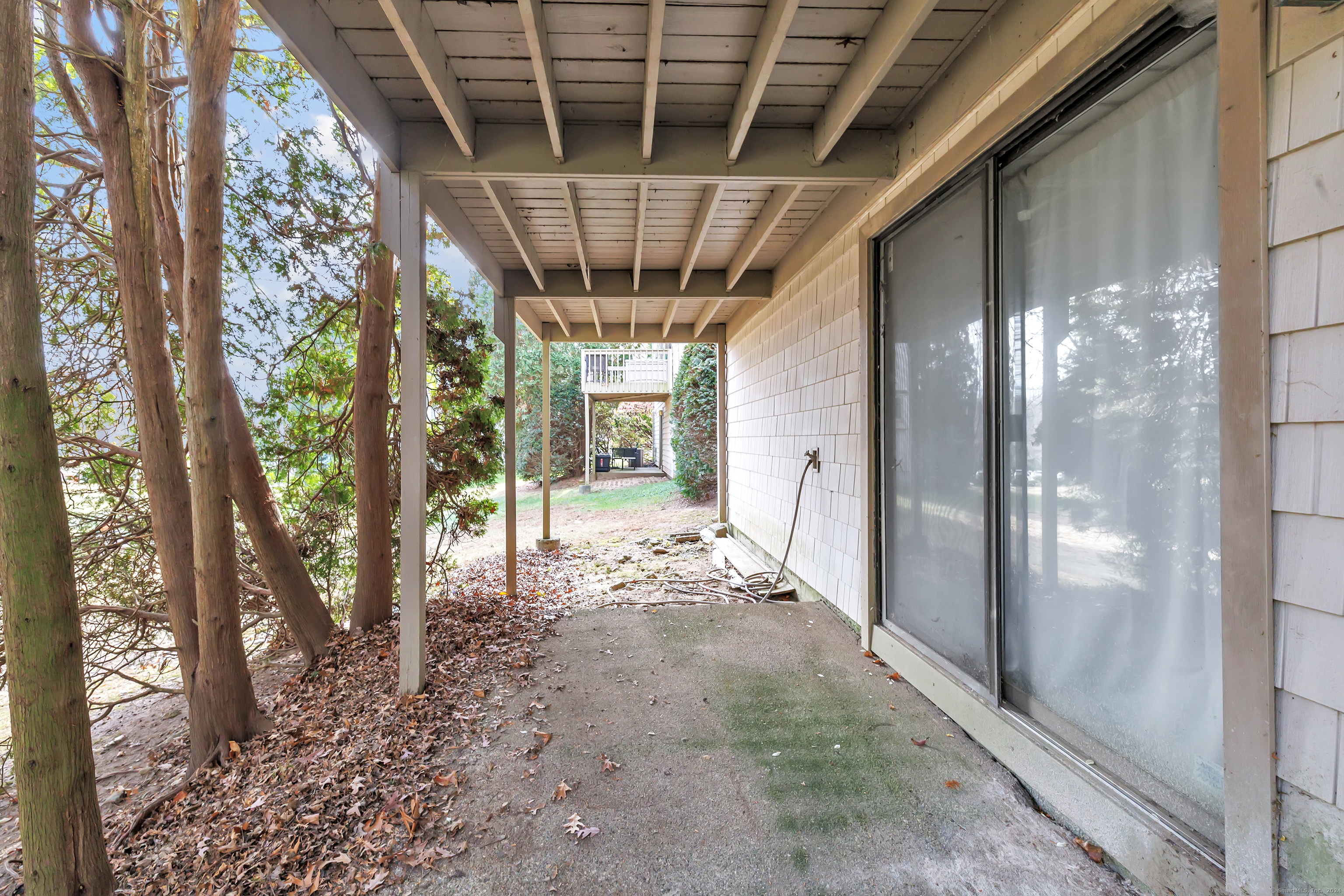 4 Meeting House Road A