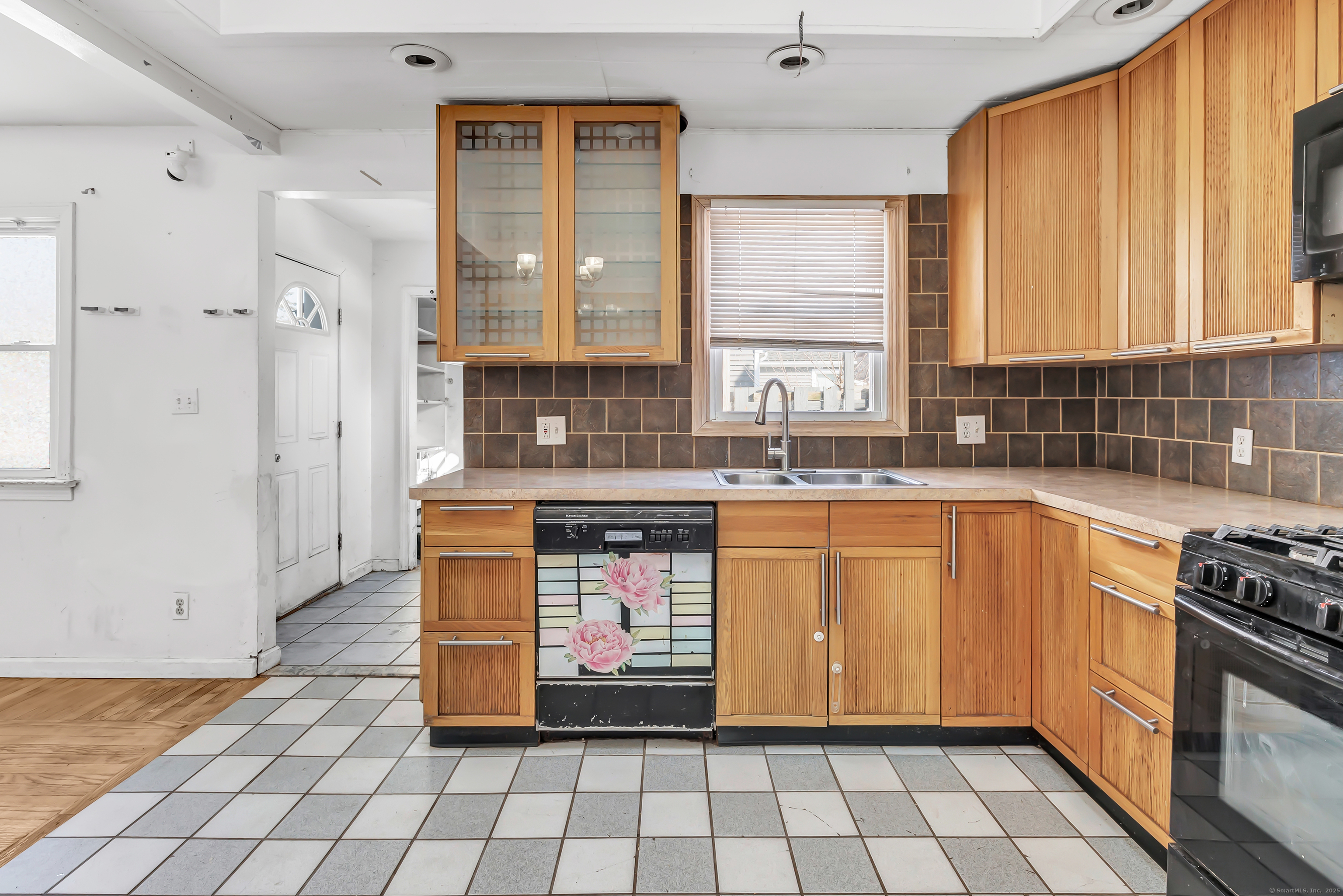 1793 Litchfield Turnpike
