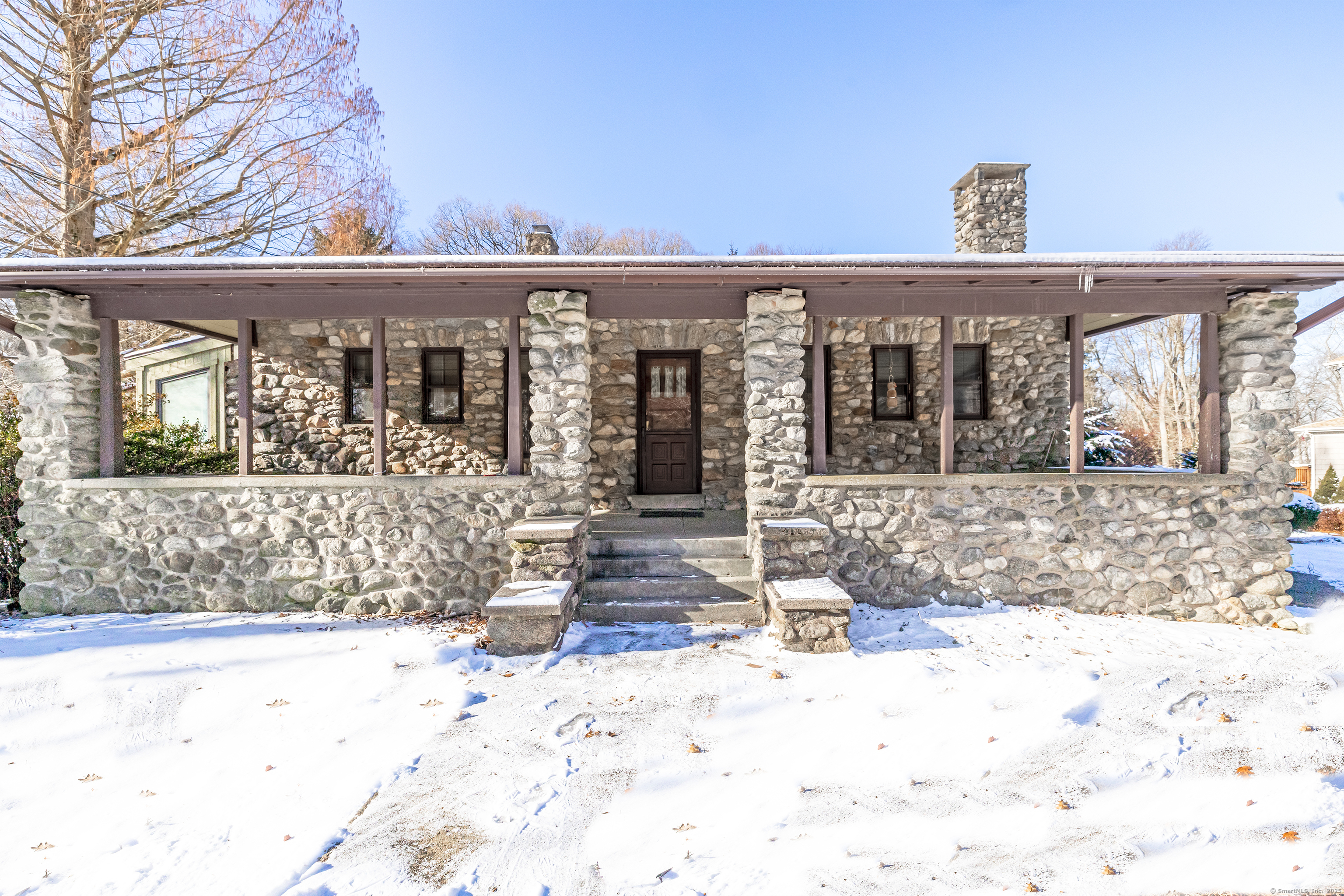884 Grassy Hill Road