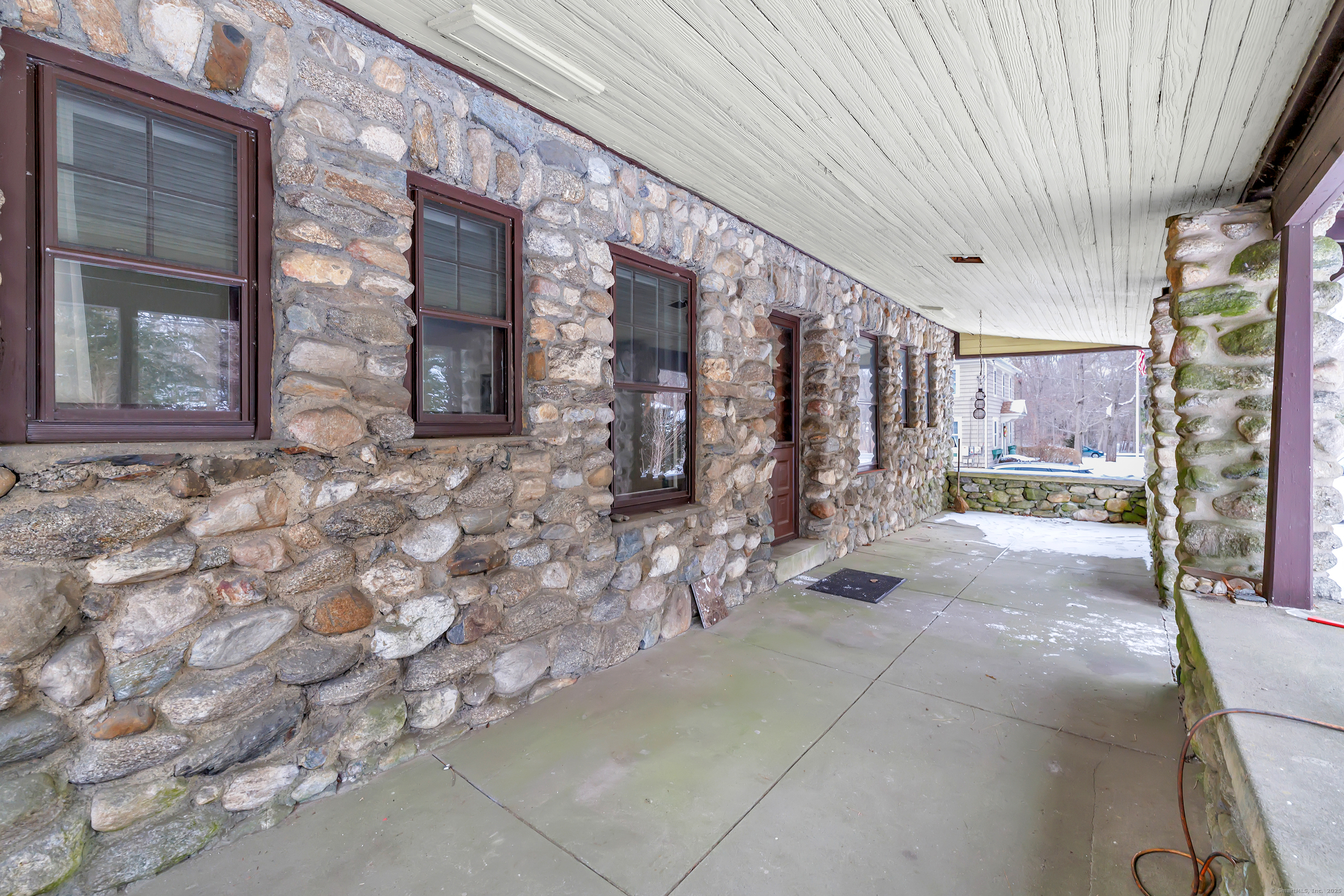 884 Grassy Hill Road