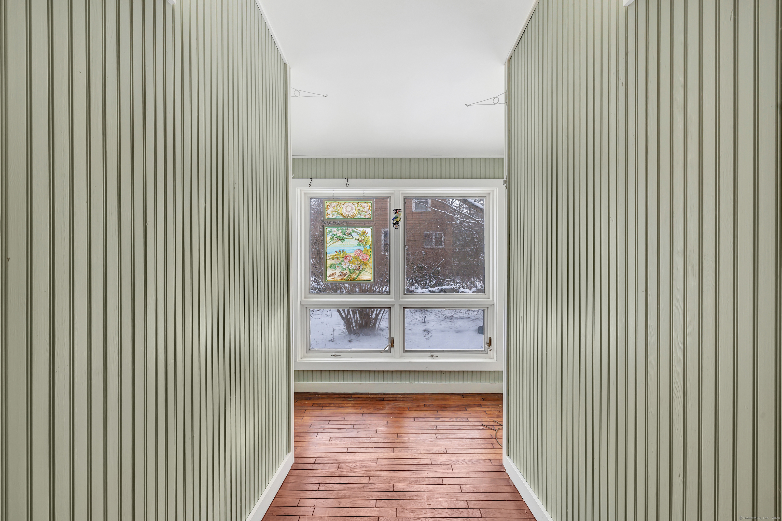 884 Grassy Hill Road