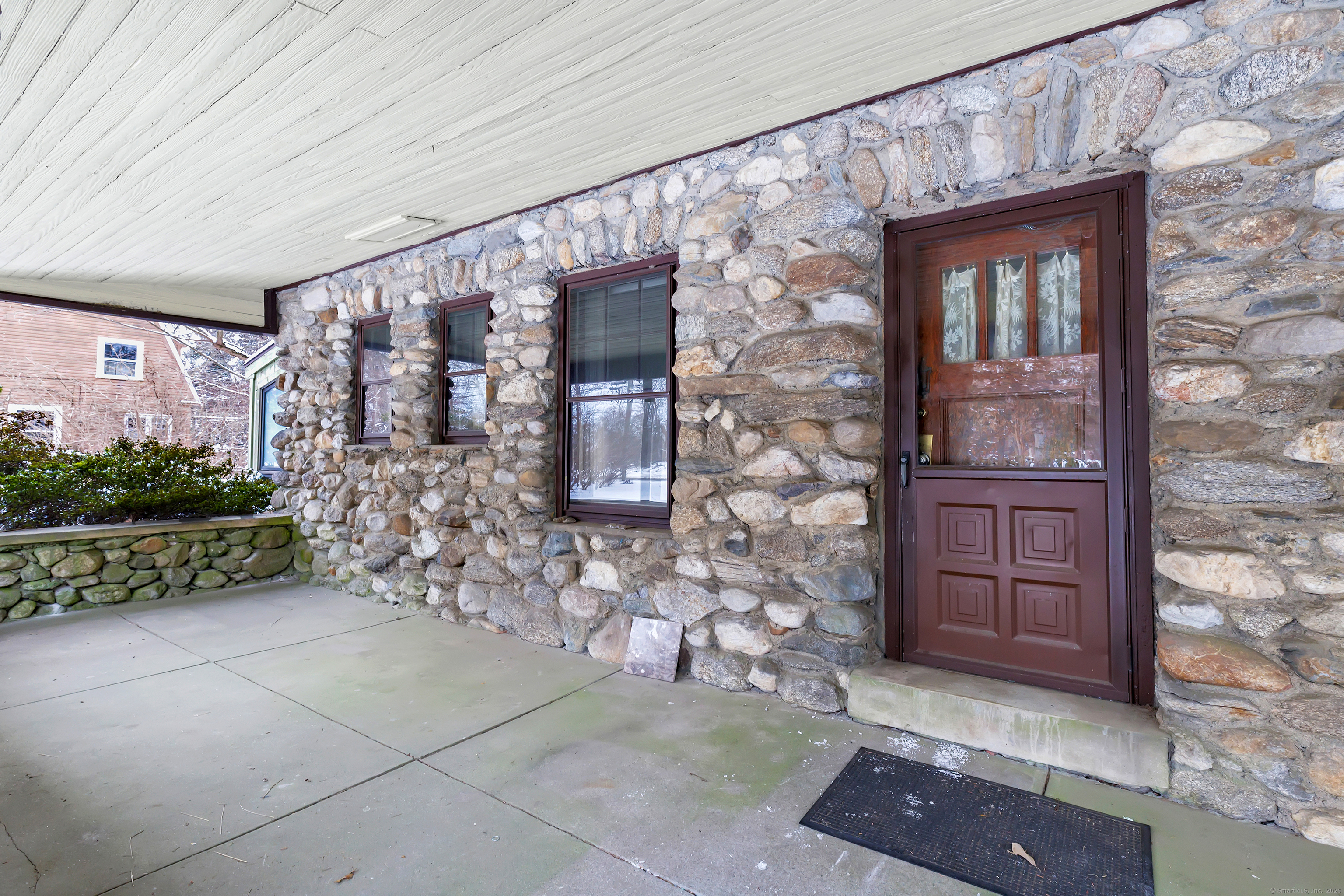884 Grassy Hill Road
