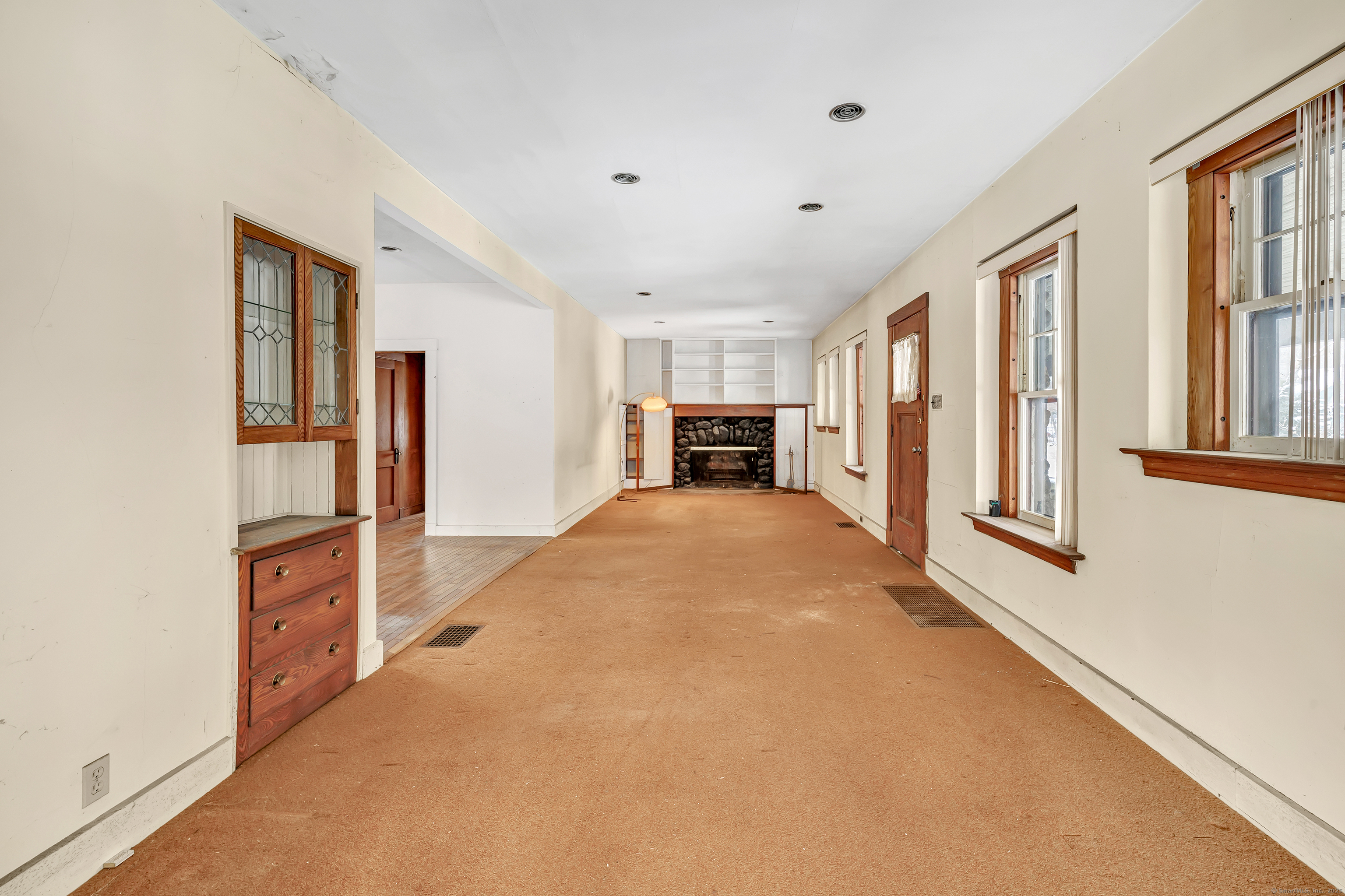 884 Grassy Hill Road