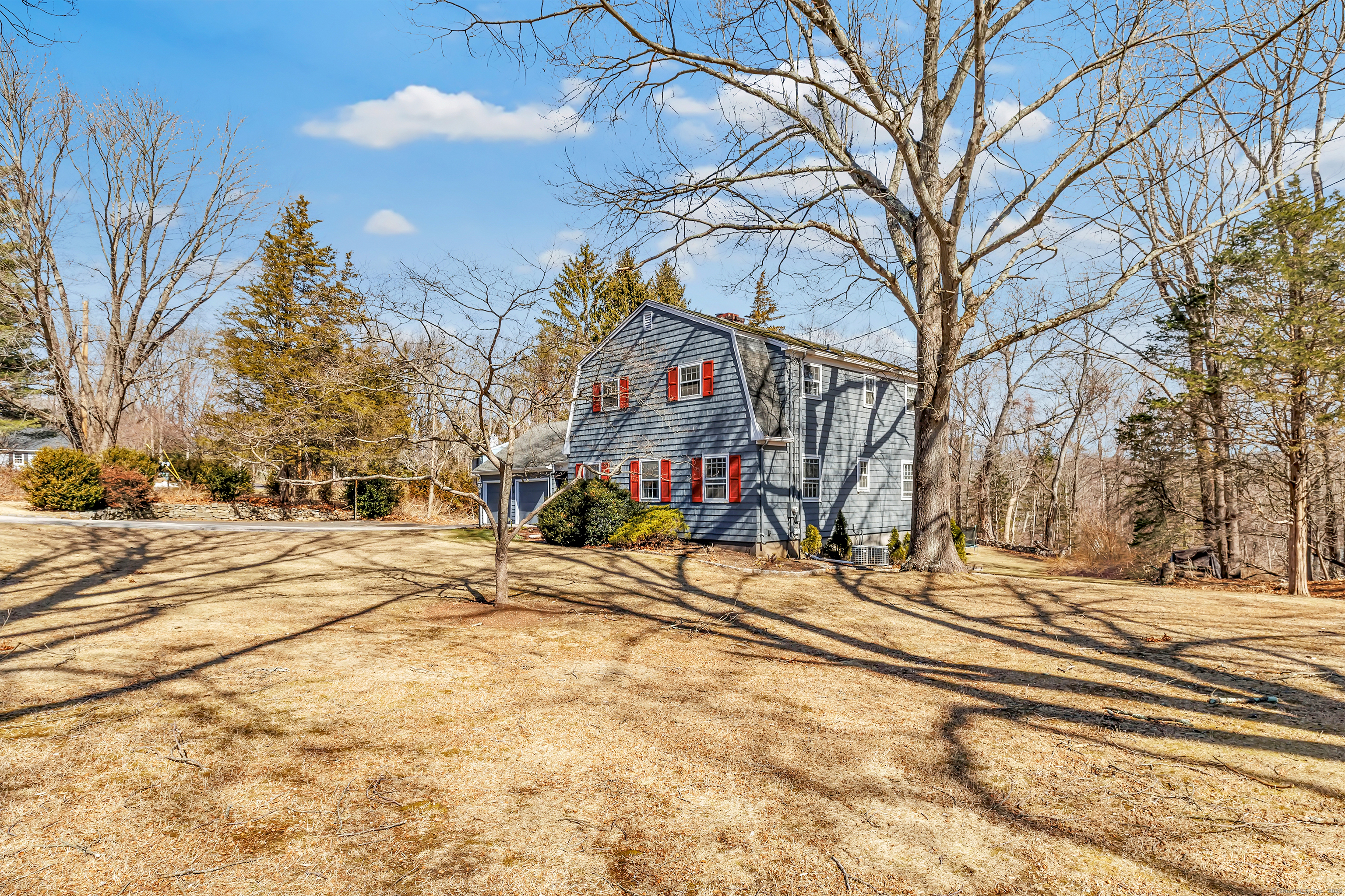 18 Windy Acres Drive
