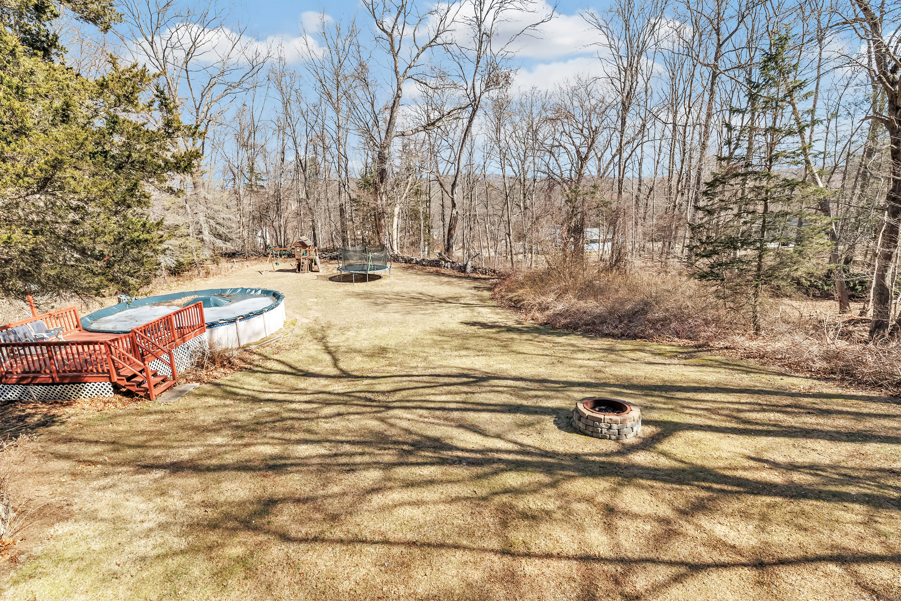 18 Windy Acres Drive