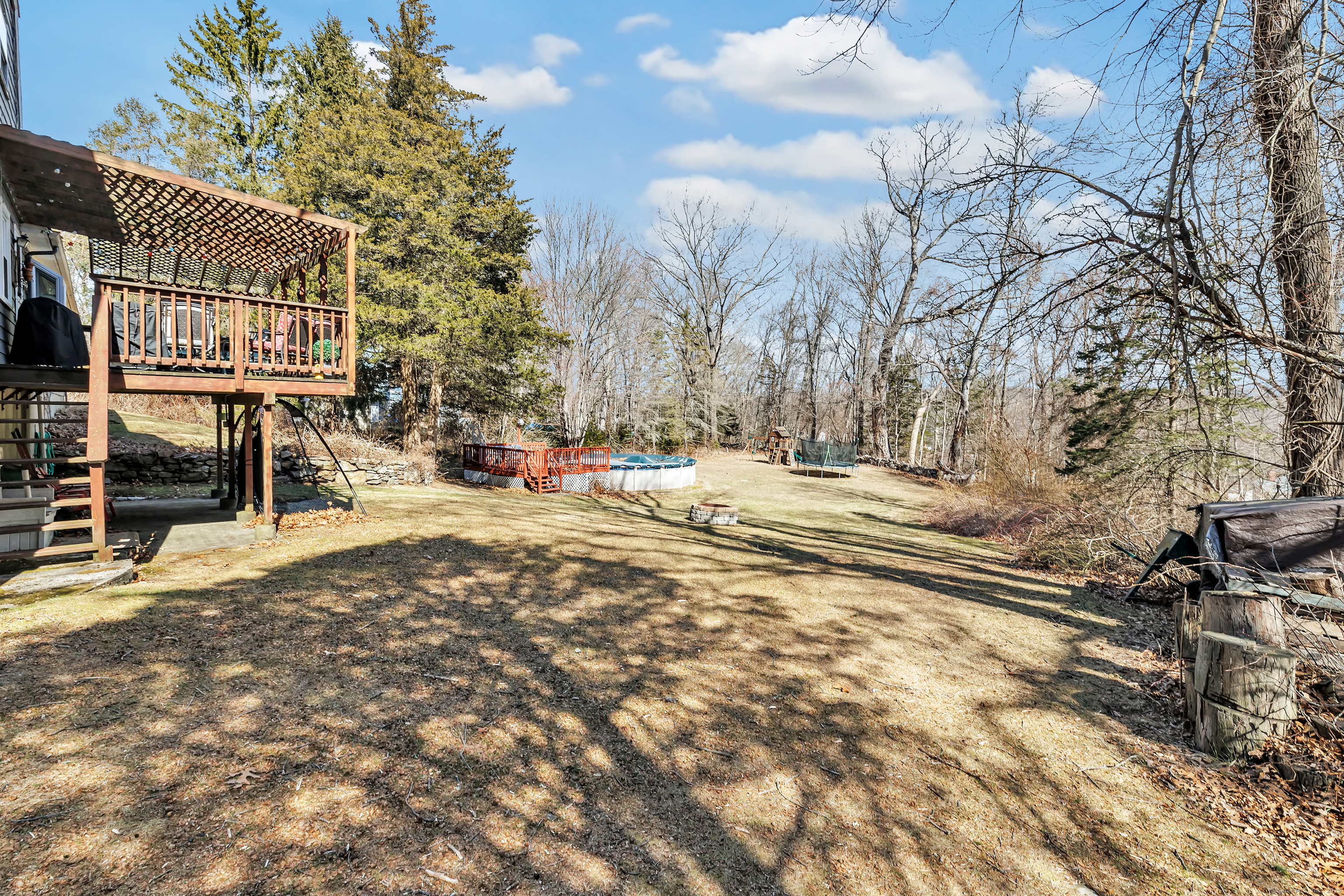 18 Windy Acres Drive