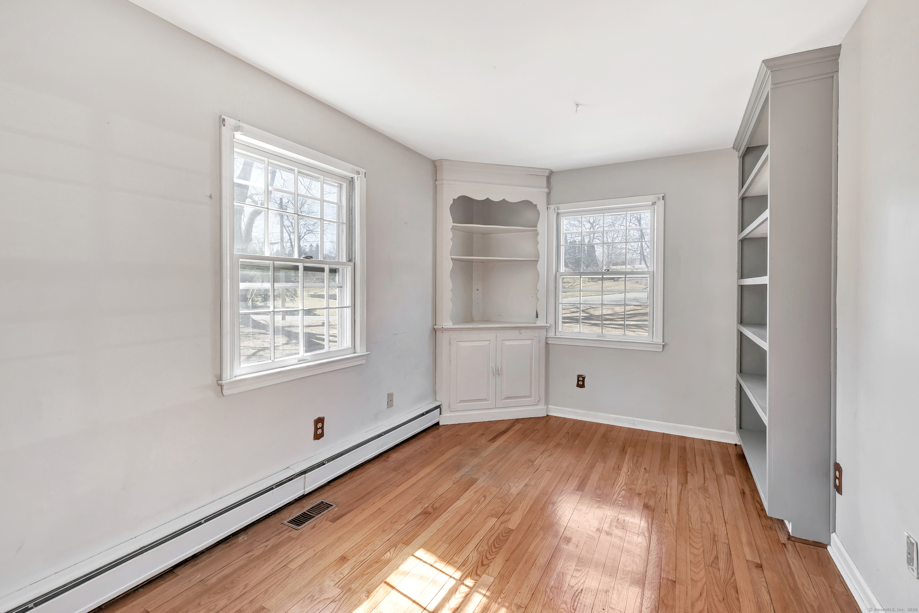 18 Windy Acres Drive