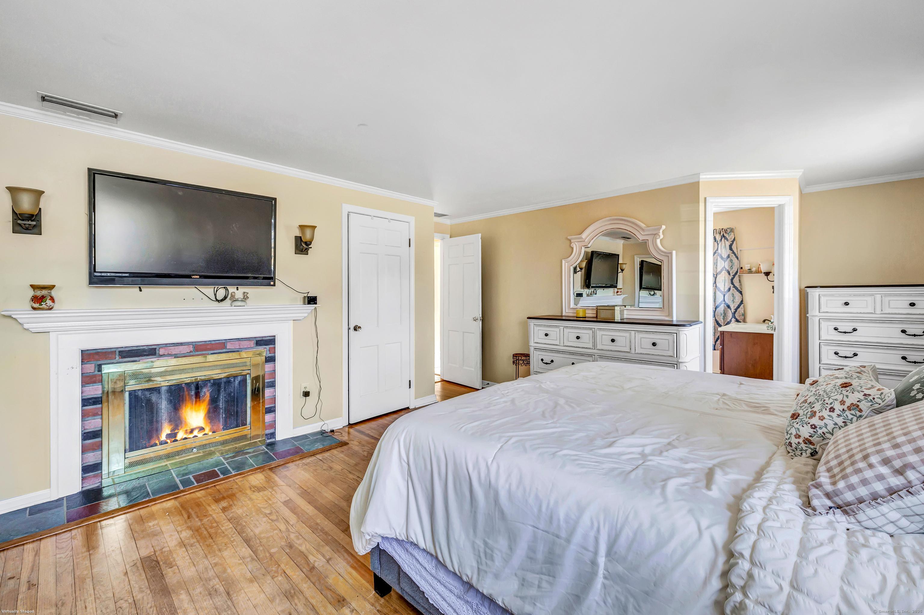 18 Windy Acres Drive