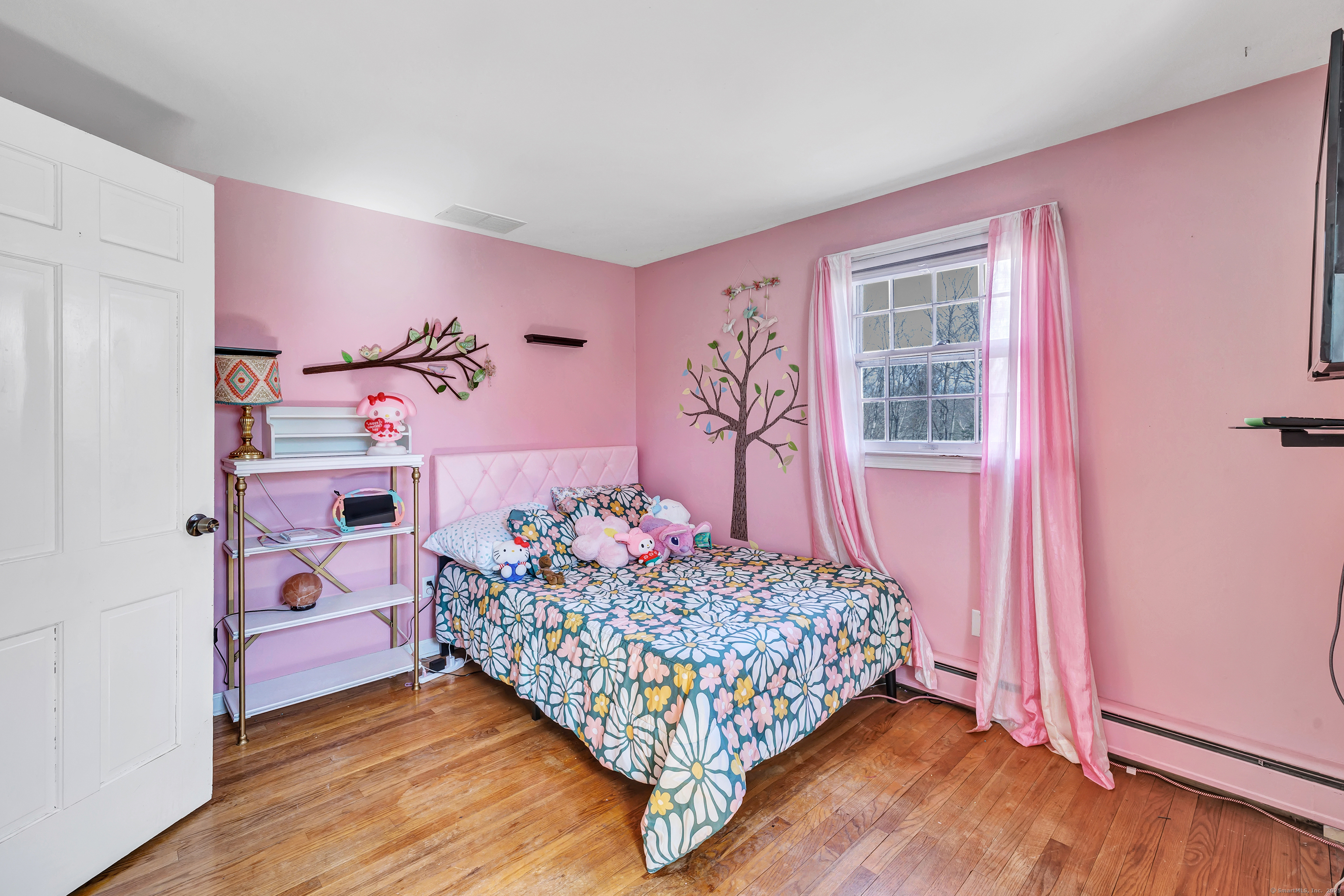 18 Windy Acres Drive