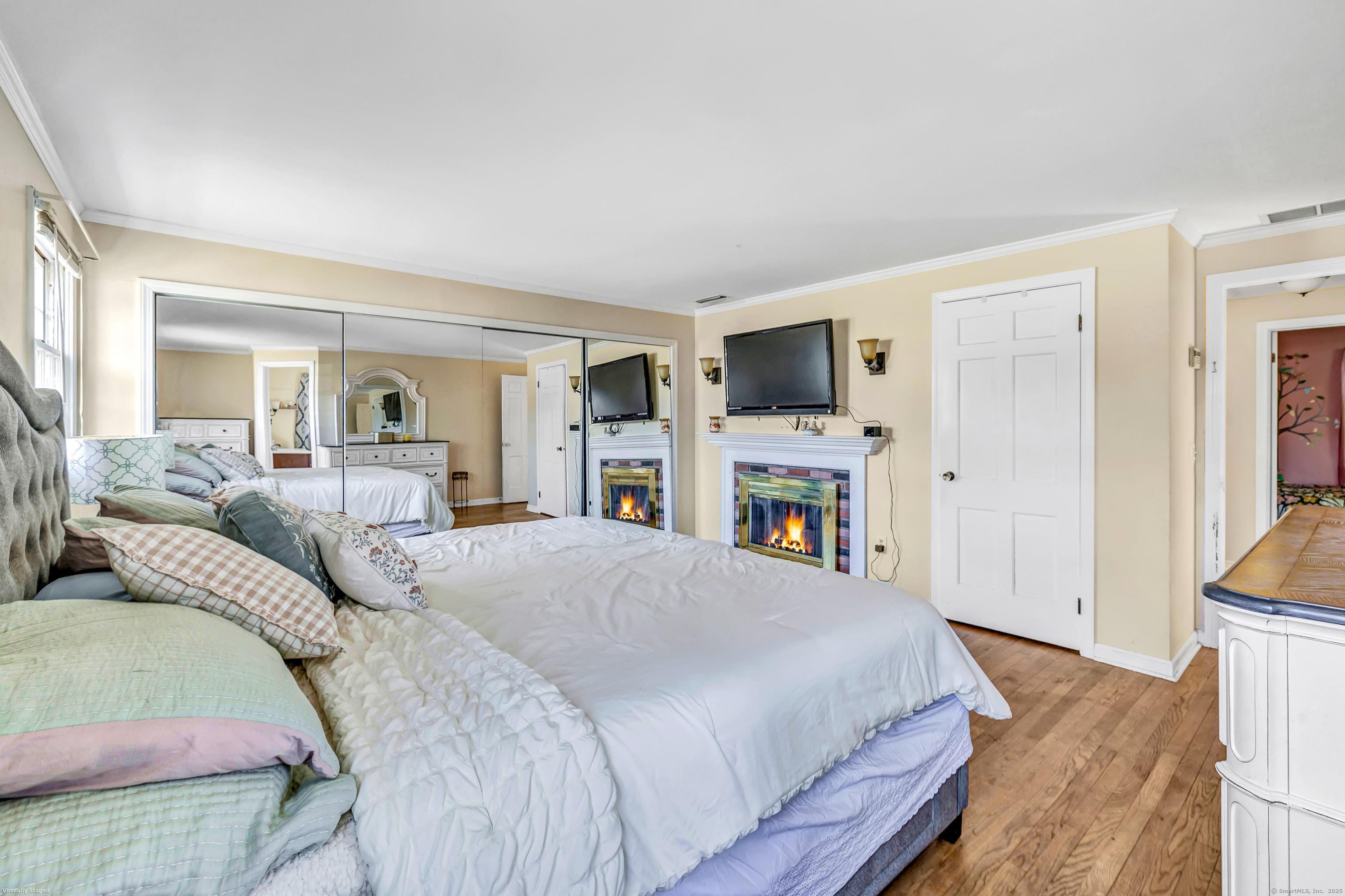18 Windy Acres Drive