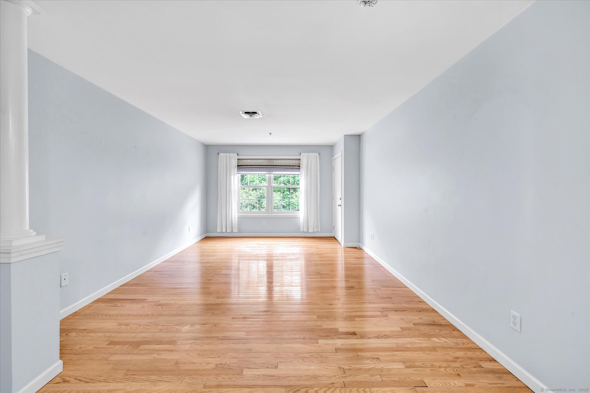 1215 Arganese Place 1215