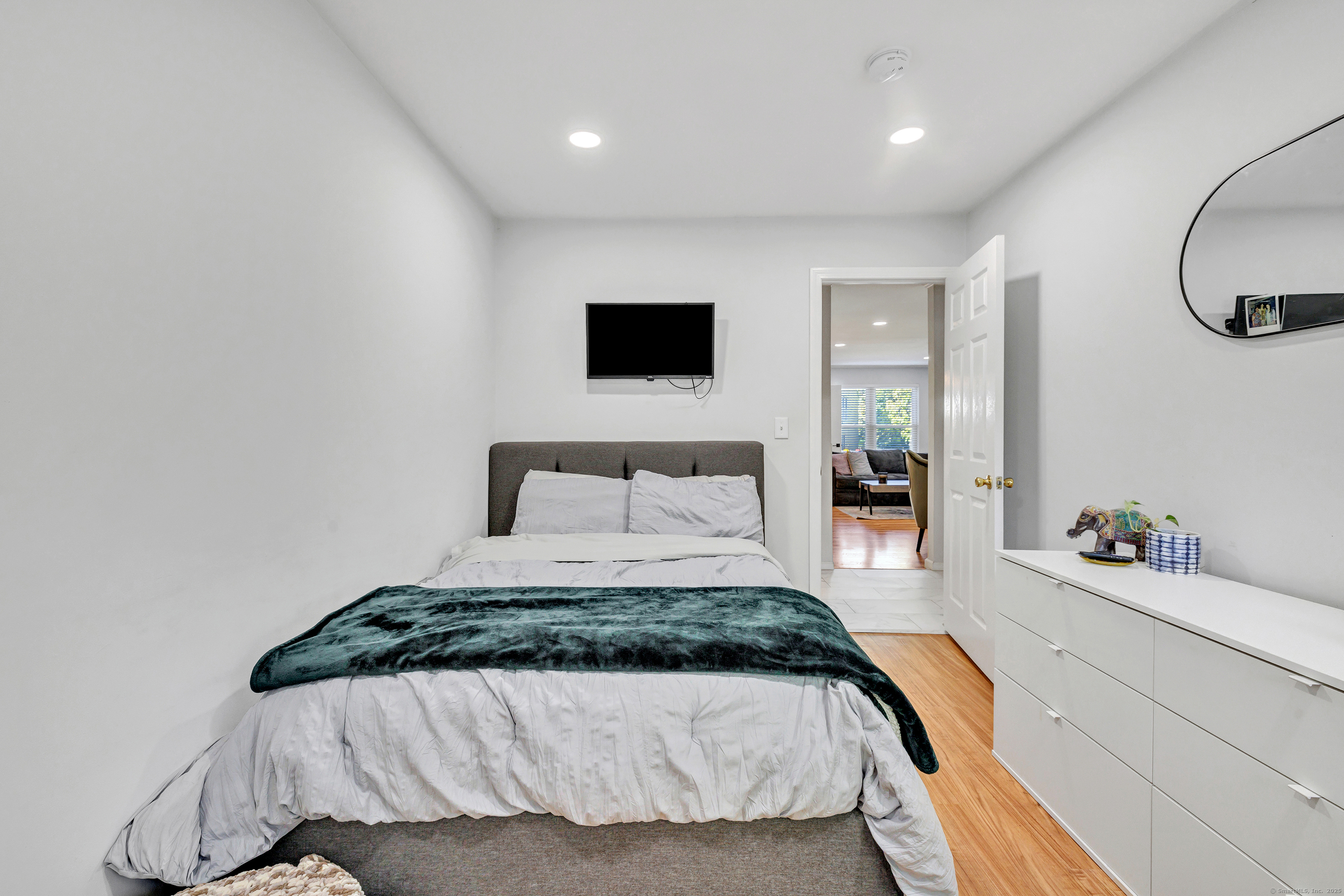 701 Beacon Valley Road APT 27