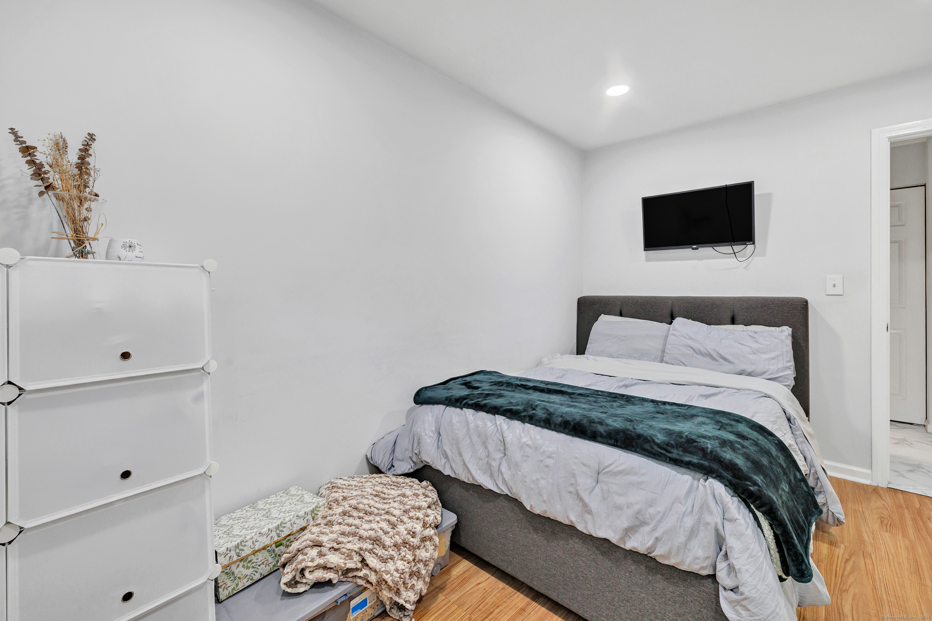 701 Beacon Valley Road APT 27