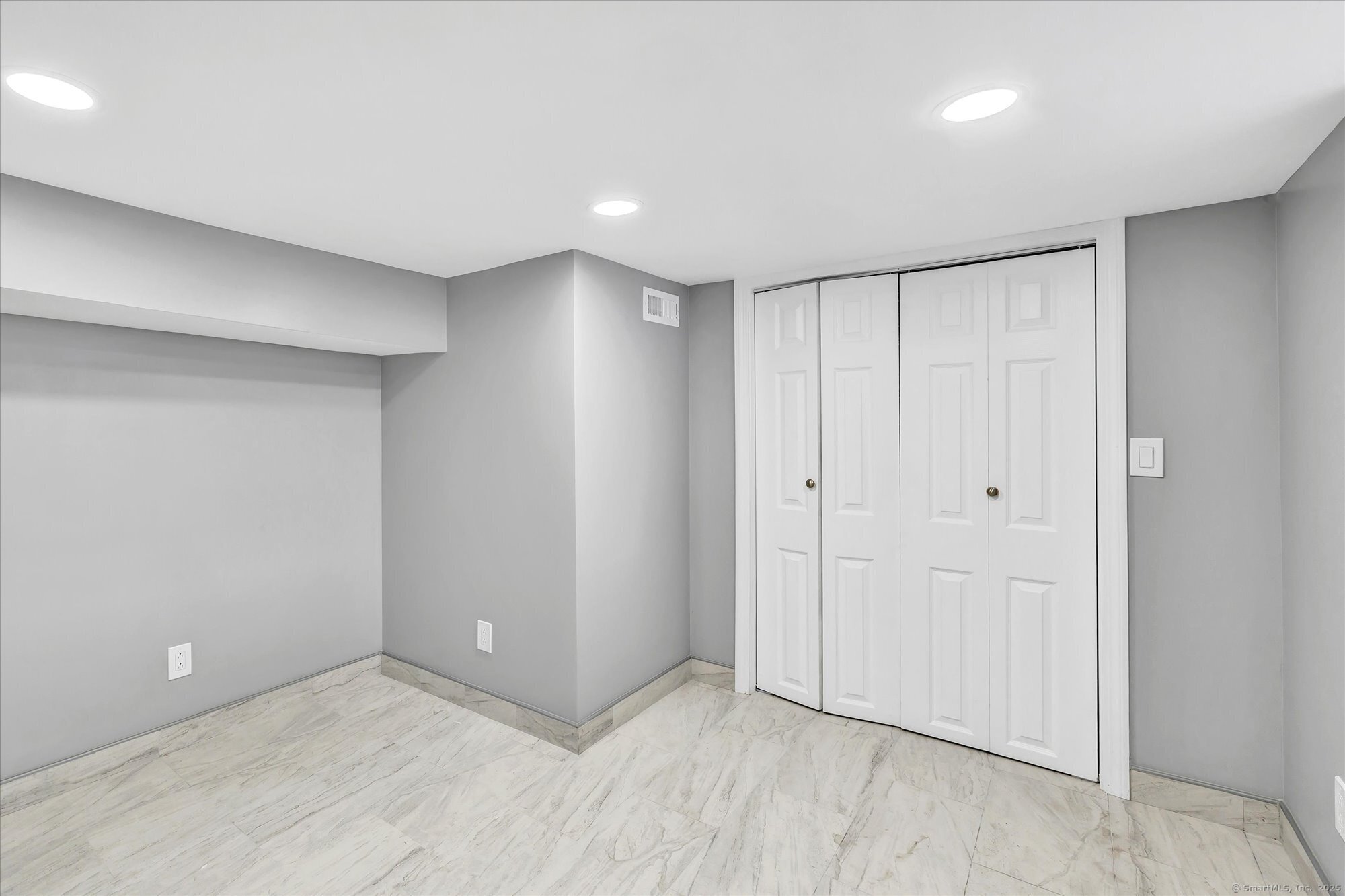 1250 Huntington Road